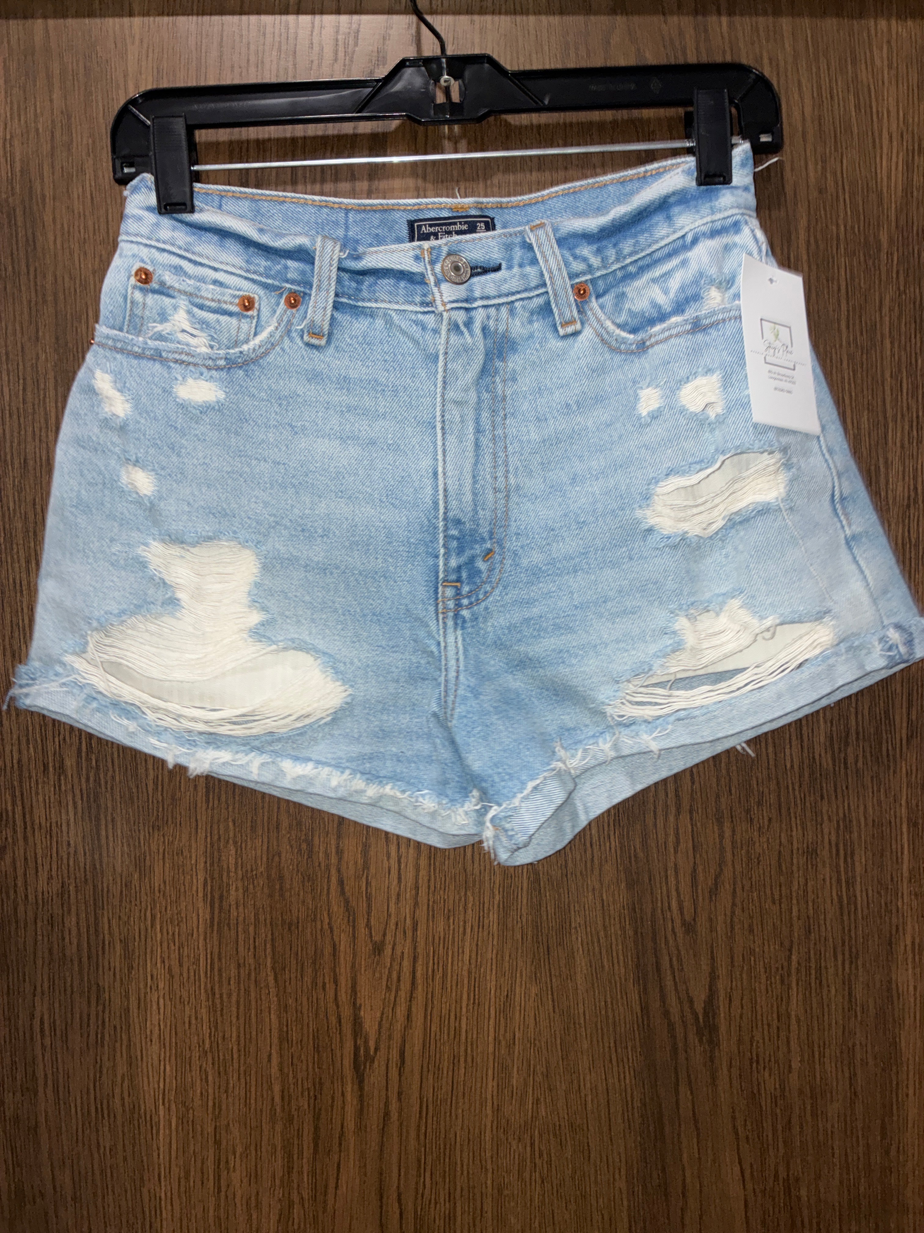 Women’s Abercrombie and Fitch Annie High Rise Short Size 25/0