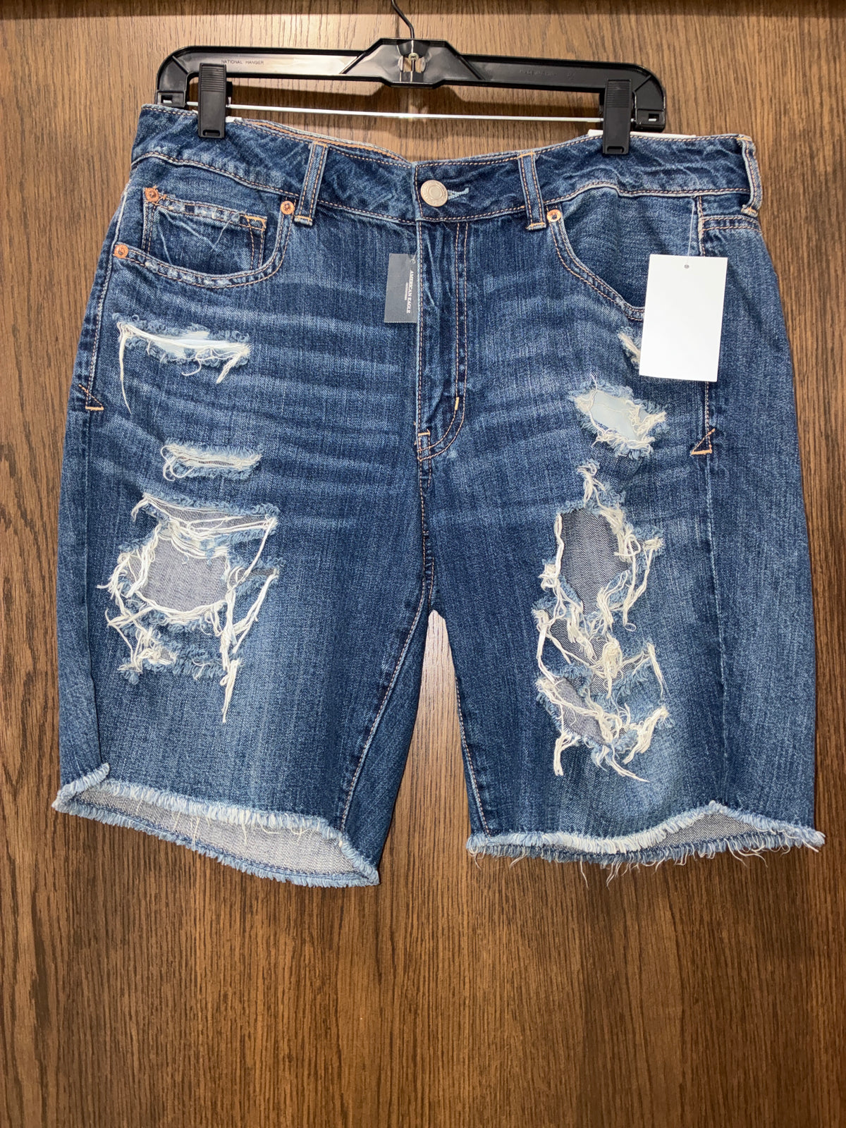 Women’s American Eagle Tomgirl Bermuda Shorts NWT Size 12