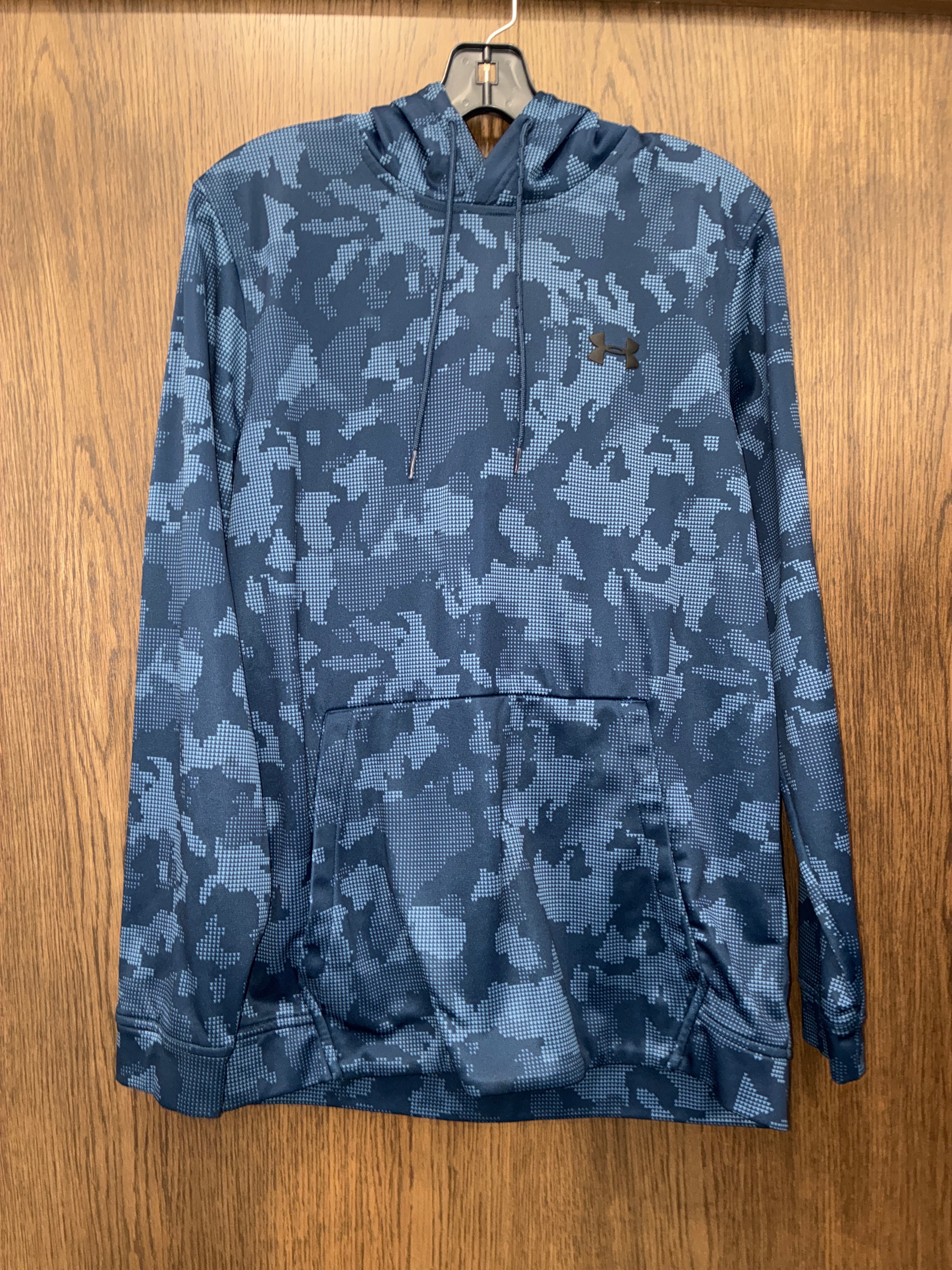 Men’s Under Armour Hooded Sweatshirt Size Medium