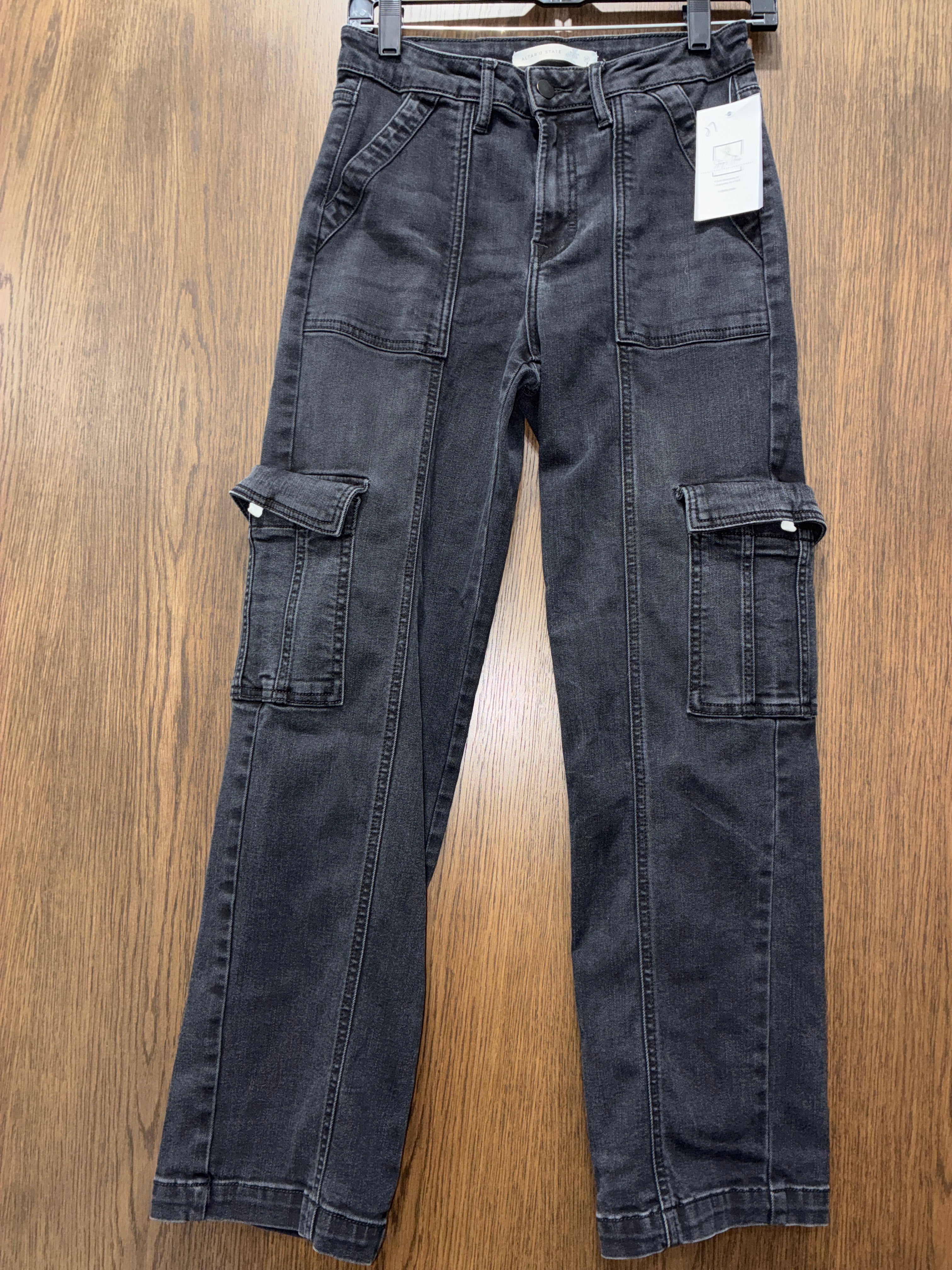 Women’s Altar’d State Cargo Jeans Size 27