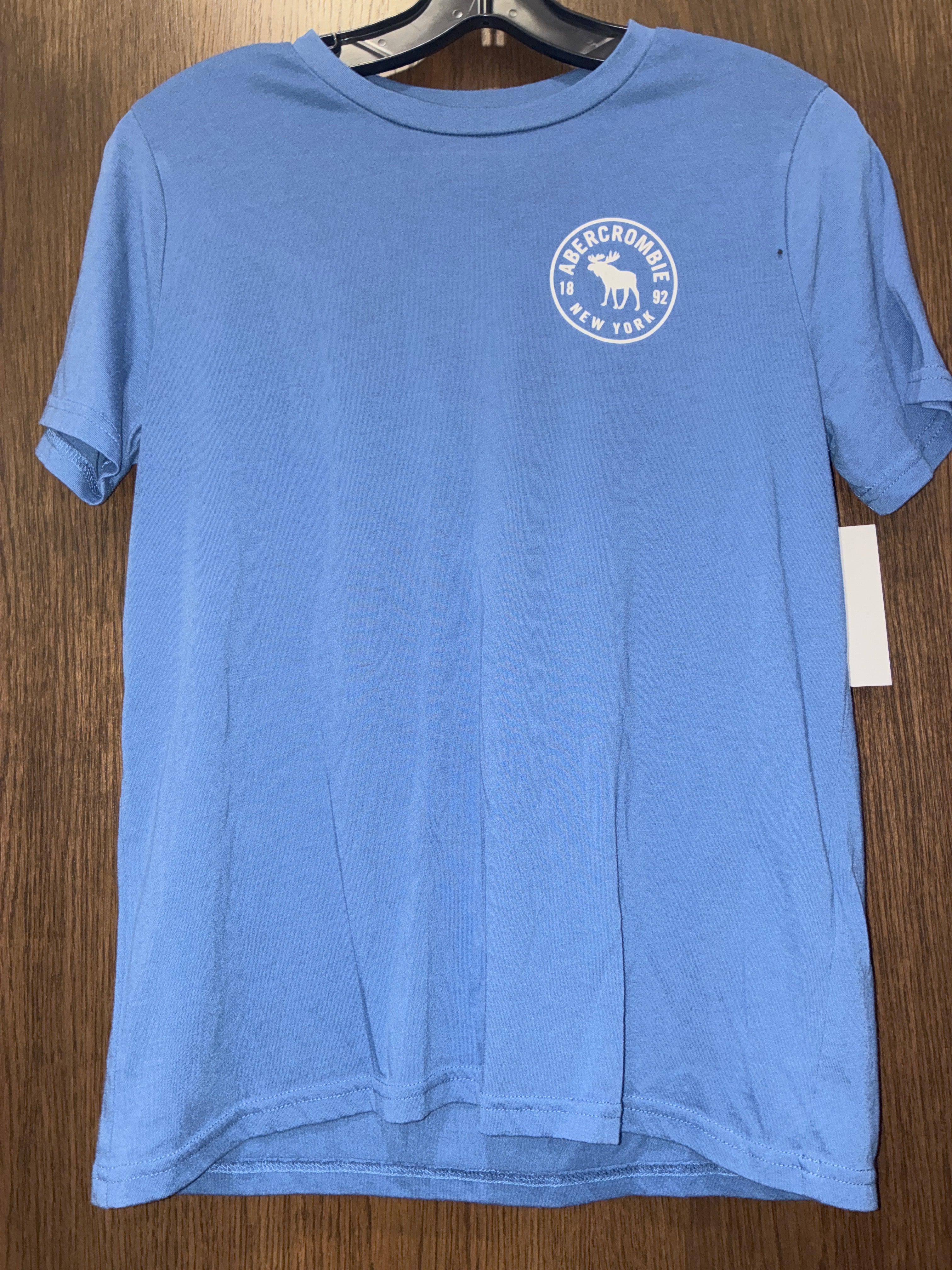 Boy’s Abercrombie Short Sleeve Size Youth Large 13/14