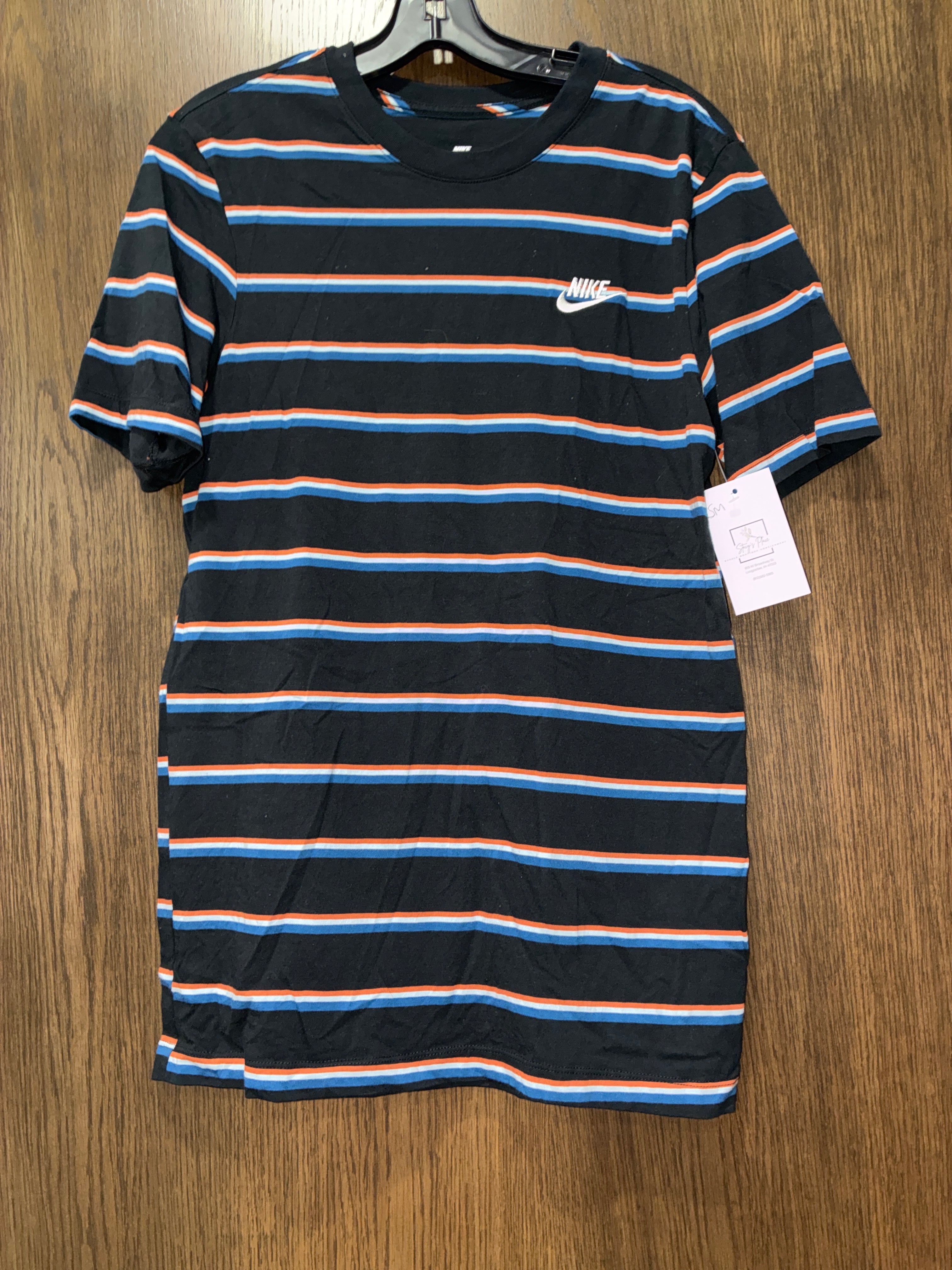 Men’s Nike Short Sleeve Size Small