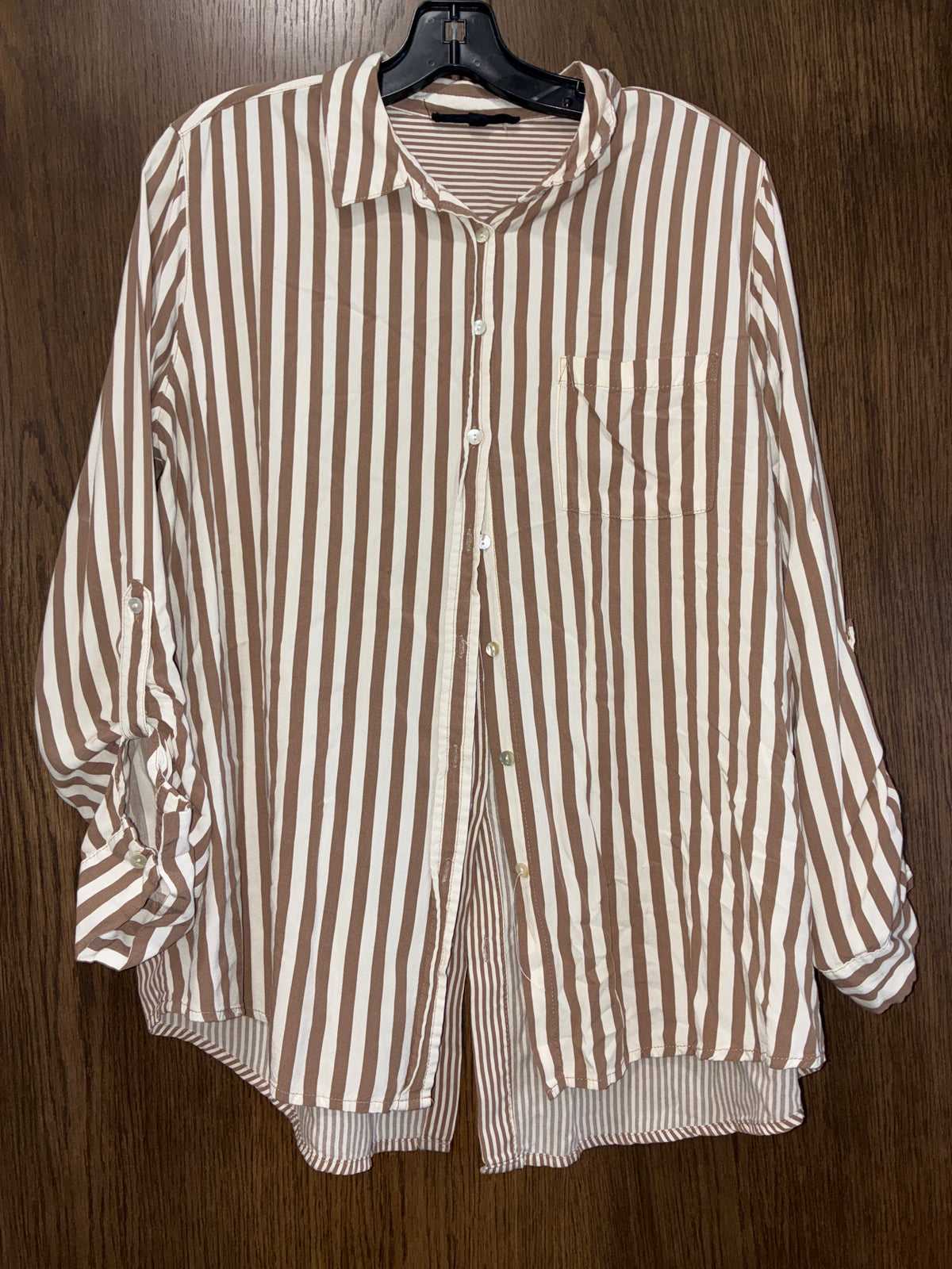Women’s Jane + Delancey Striped Button Up Blouse Size XL