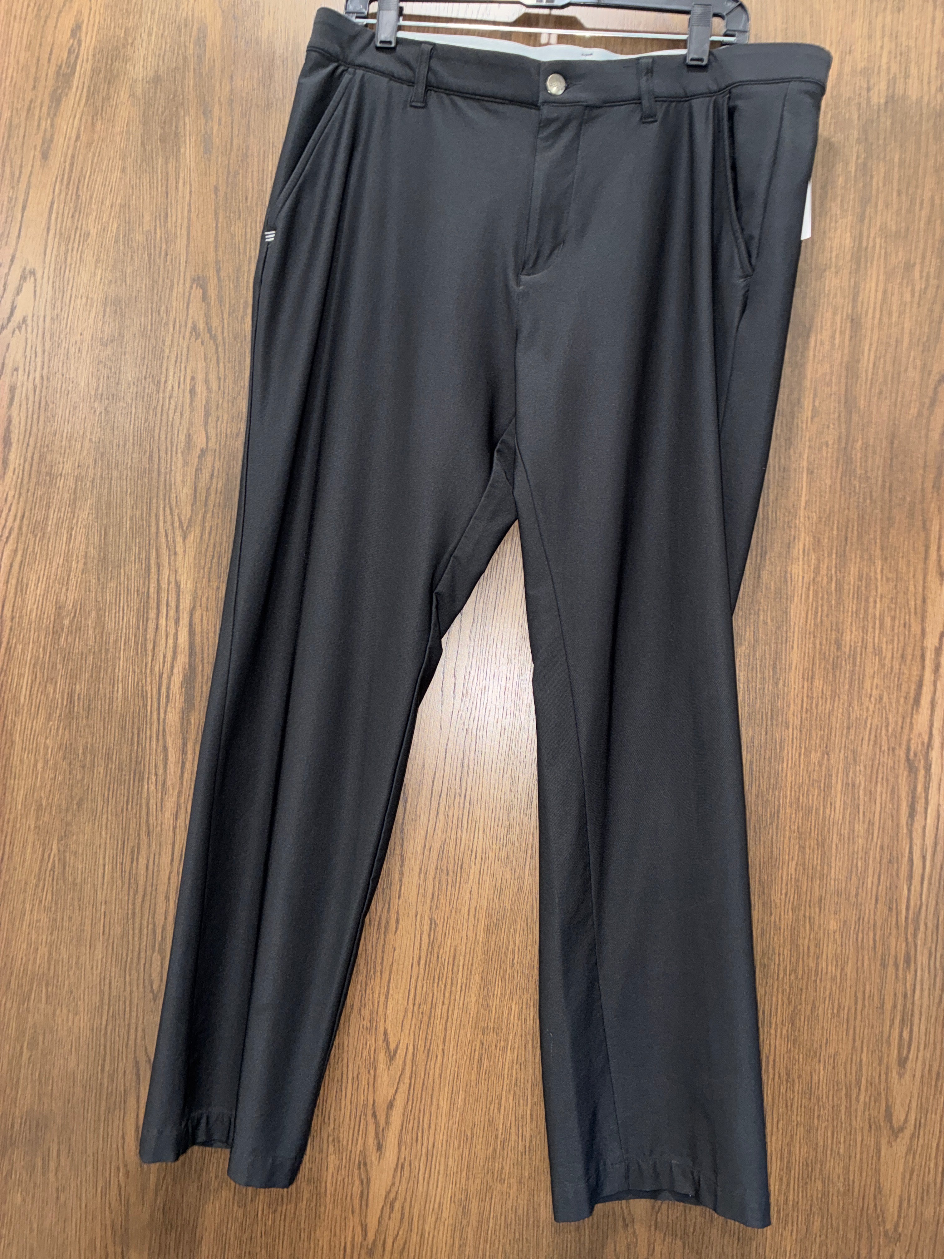 Mens Adidas straight Leg Golf Pants Size 36x30