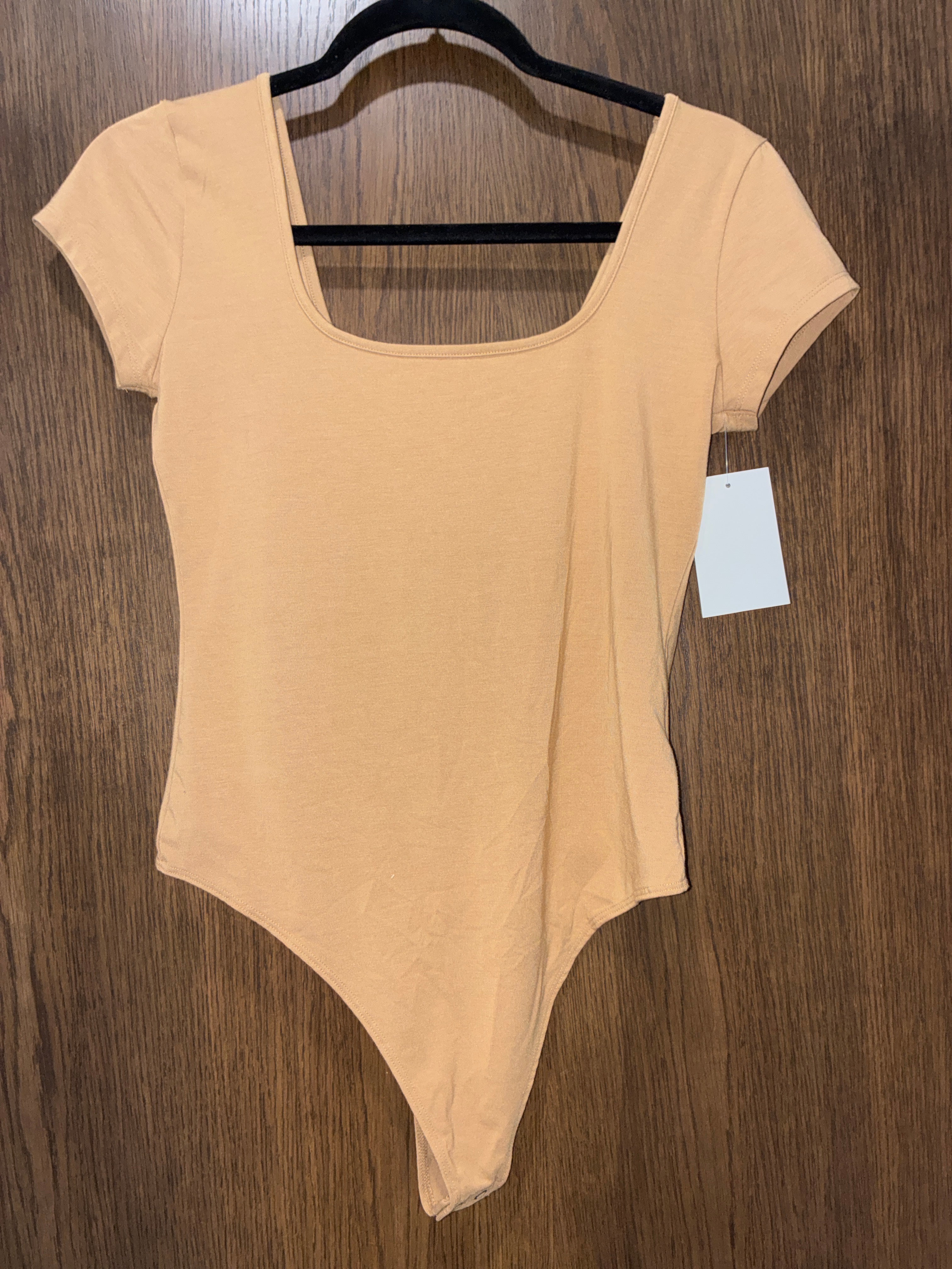 Women’s American Eagle Scoop Neck Bodysuit Size Medium
