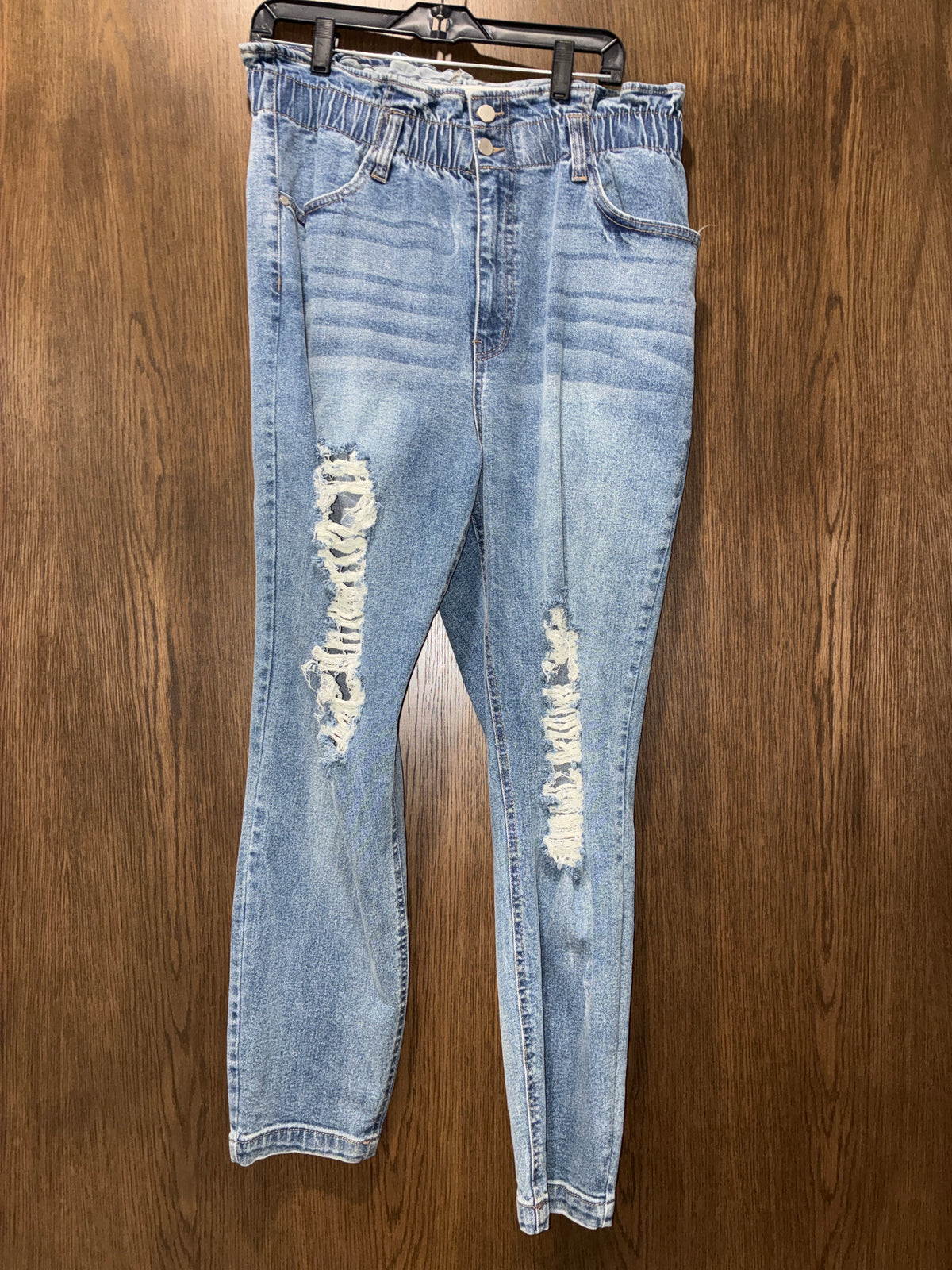 Women’s Tinseltown Distressed Mom Jeans Size 18W