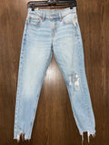 Women’s American Eagle 90’s skinny jeans size 4 Short