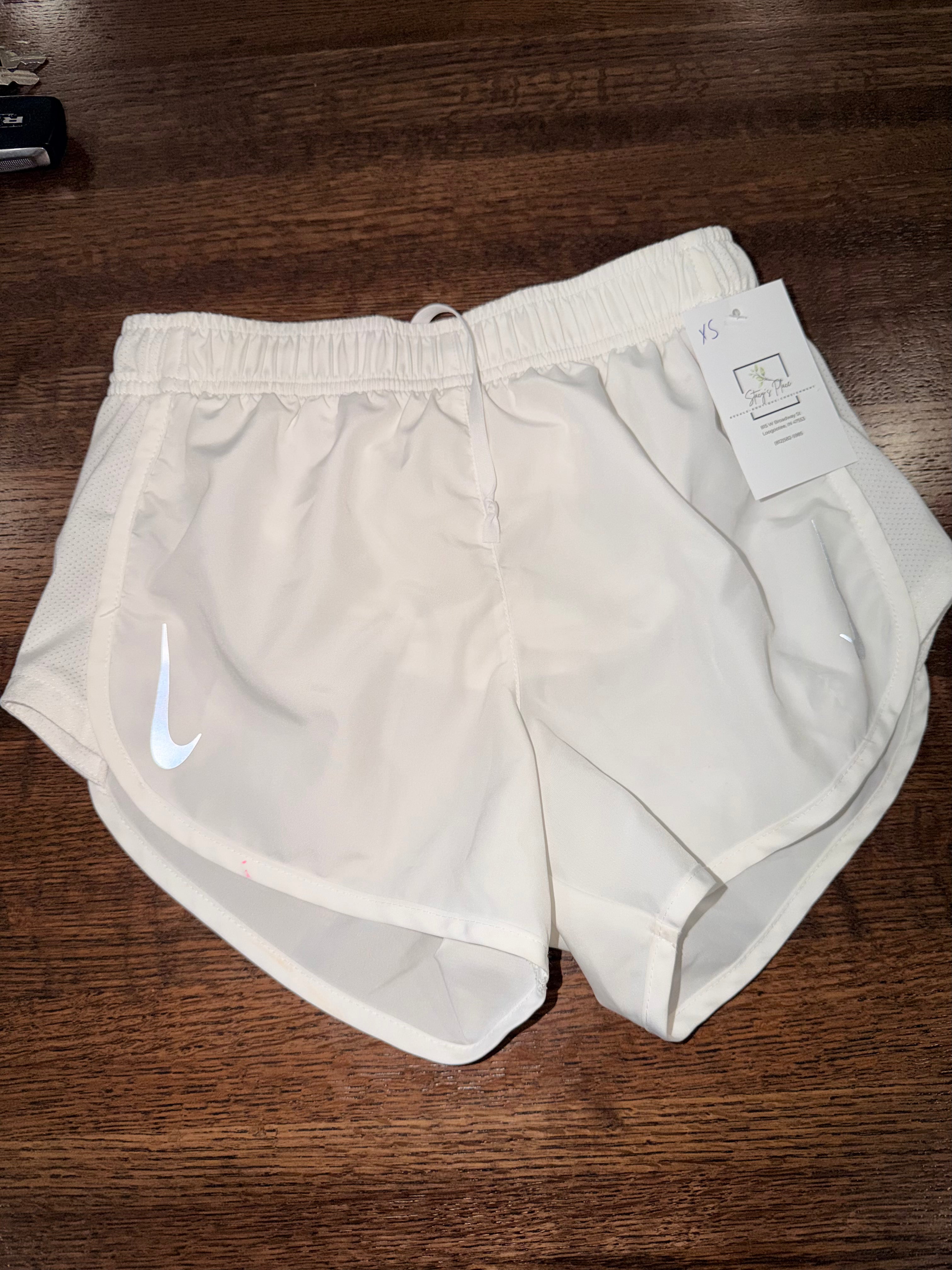 Nike Women’s Shorts Lined XS