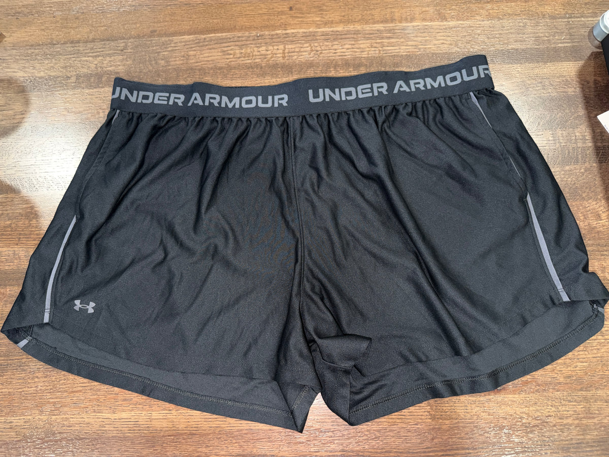 Under Armour Women’s Play Up Shorts Size 3X Logo Waistband