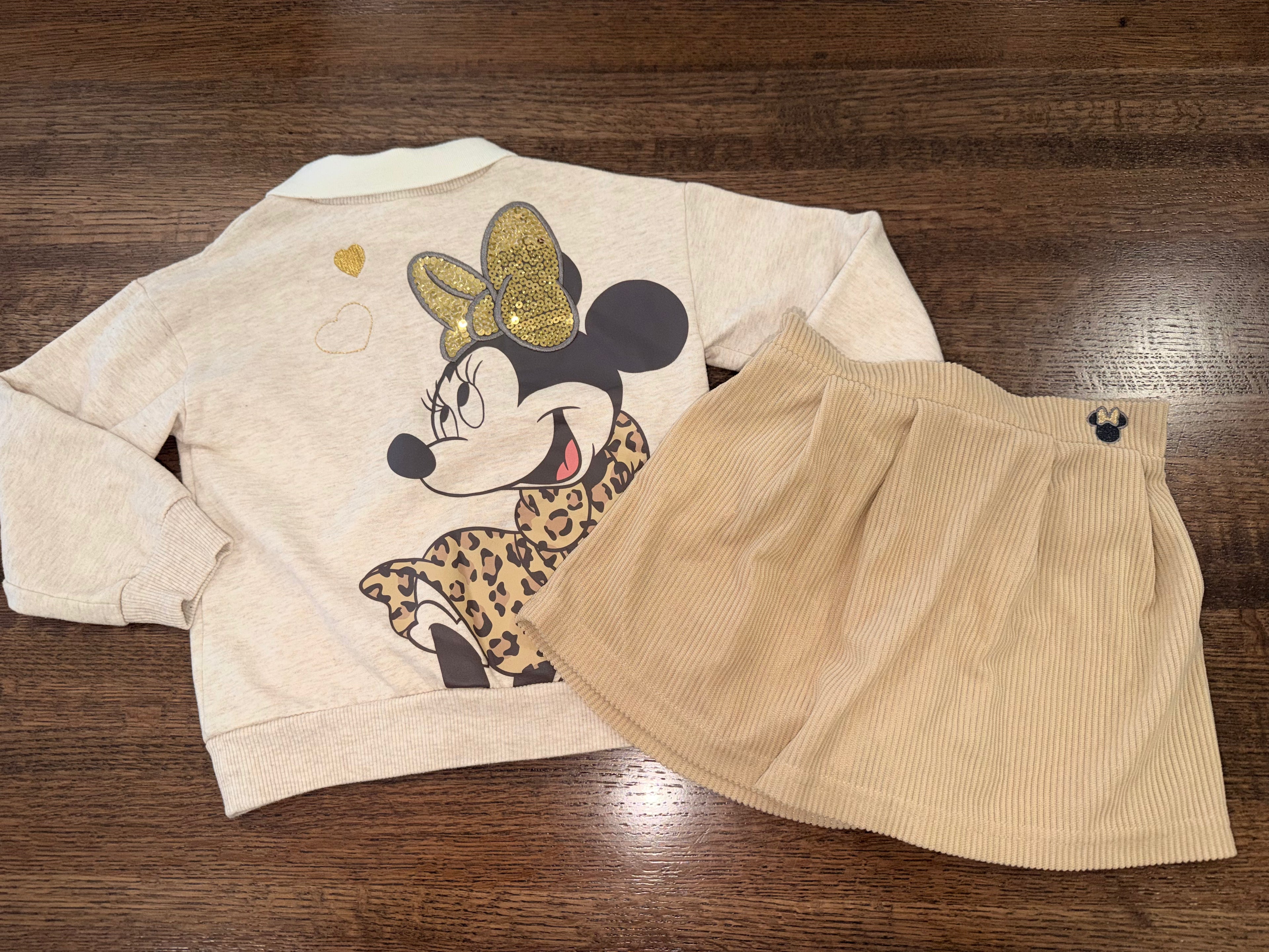 DISNEY Girls Minnie Mouse Long-sleeved Sweatshirt & Corduroy Skirt Size 3T