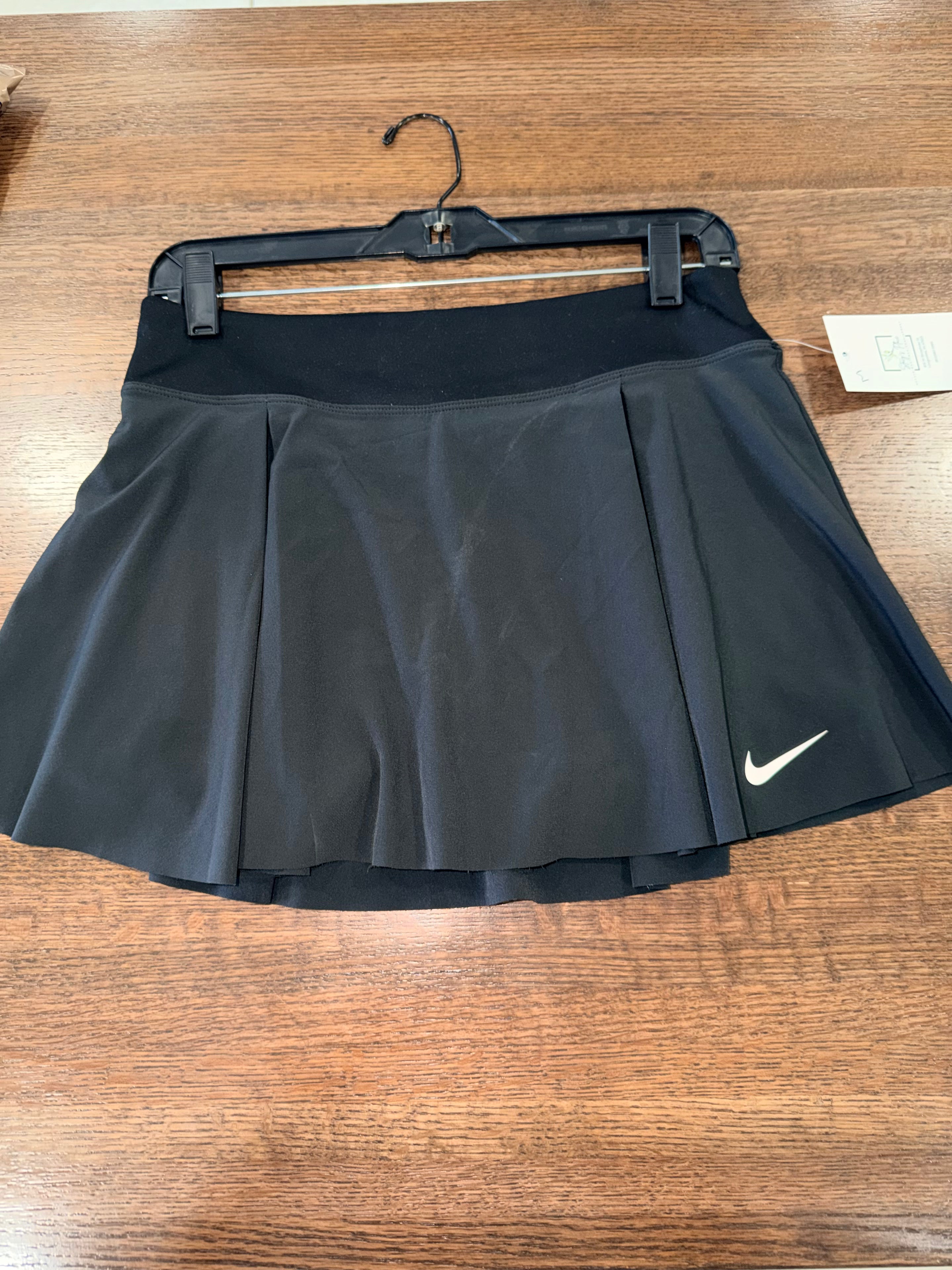 Nike Victory Flounce 12” Women’s Tennis Skort Size Medium