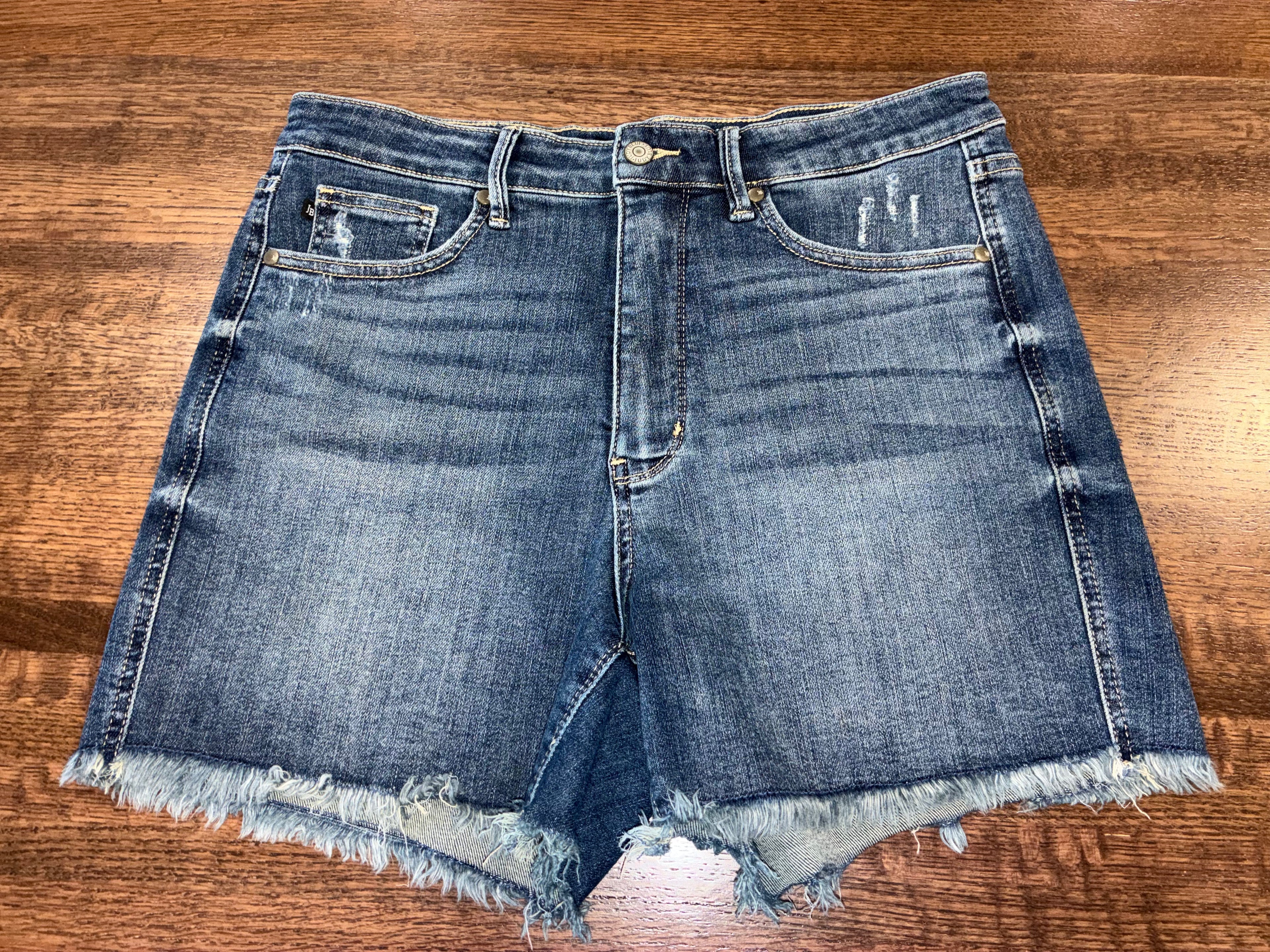 Judy Blue Women's Frayed Hem Shorts Size XL New Condition