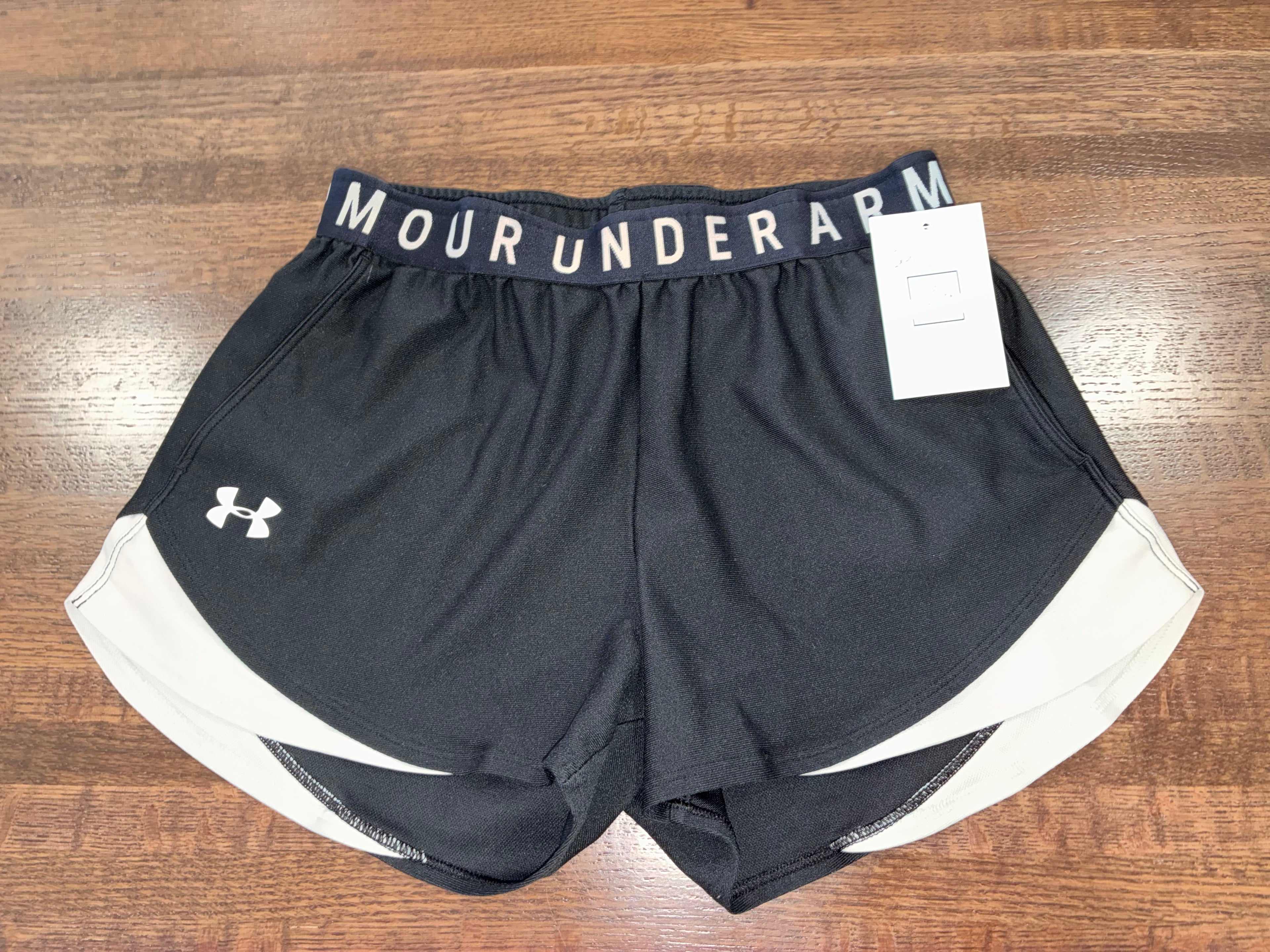 Under Armour Women’s Play Up Shorts Small