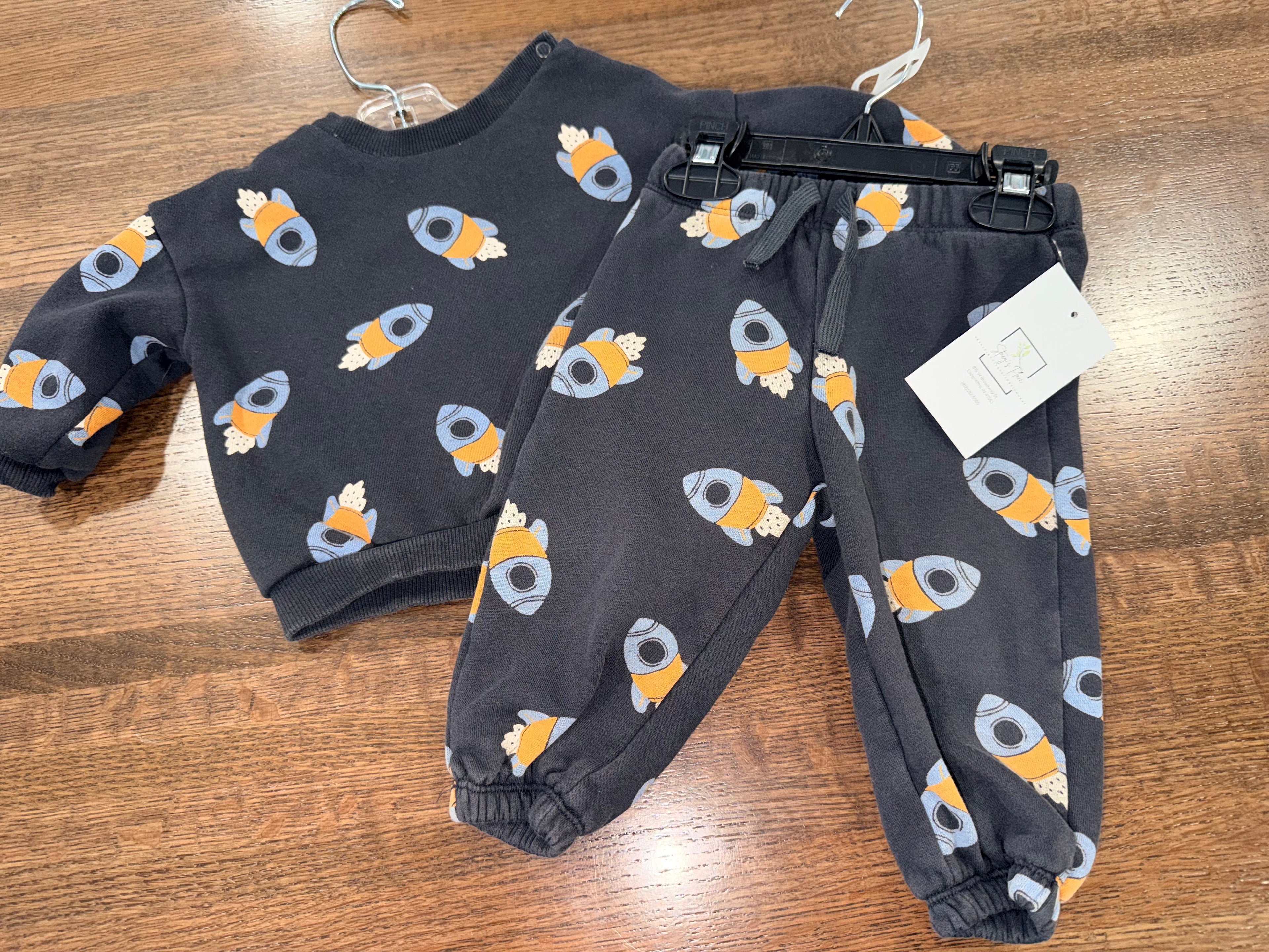 H&M Boys Rocket Ships Jogger Set Size 9 Months