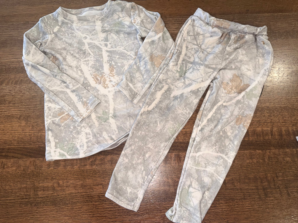 Little Bipsy x Baby Breeze White Camo Fleece Jogger Set Size 4T