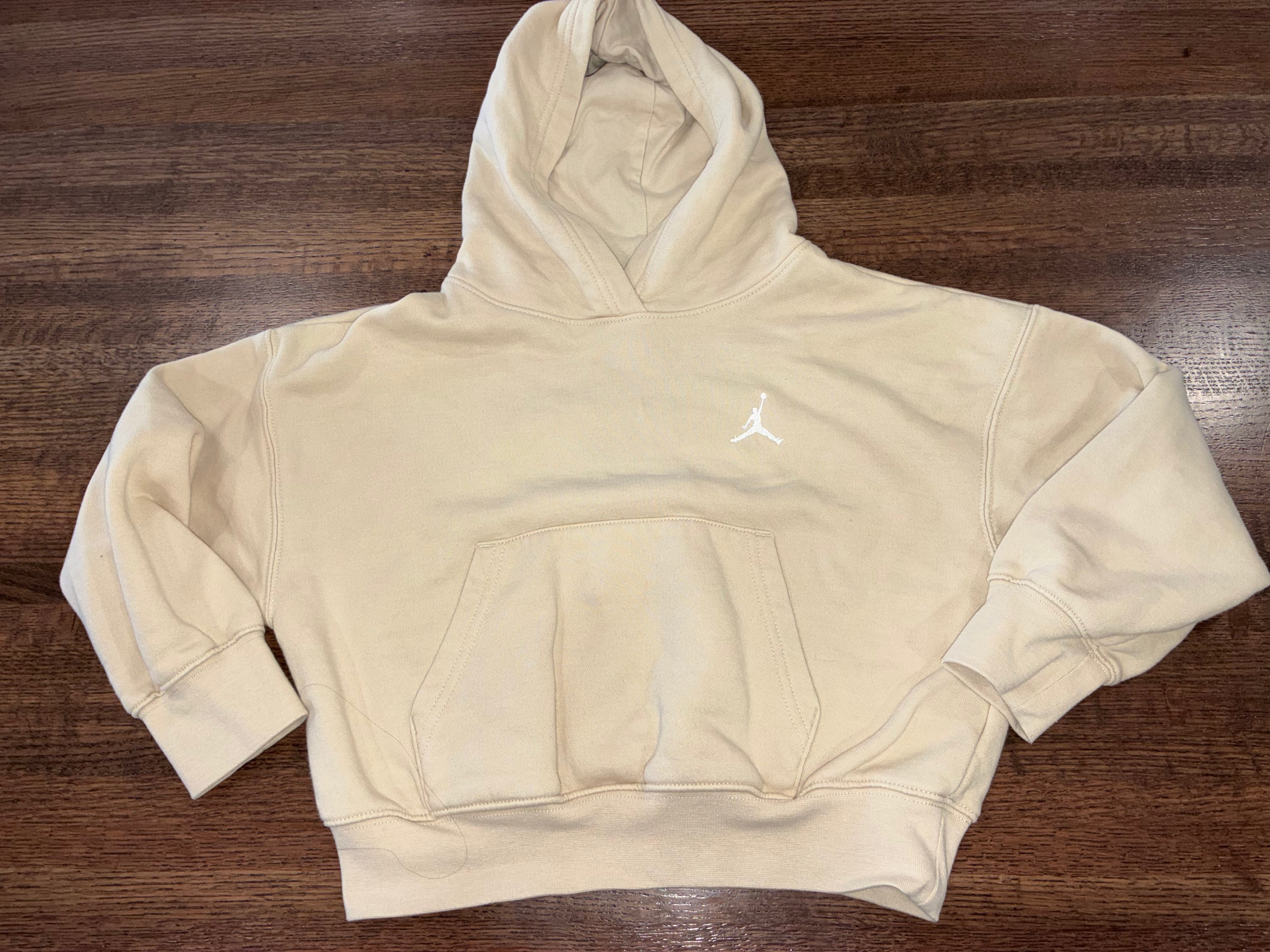 Jordan Girls Slightly Cropped Hoodie YSM 7/8 Like New