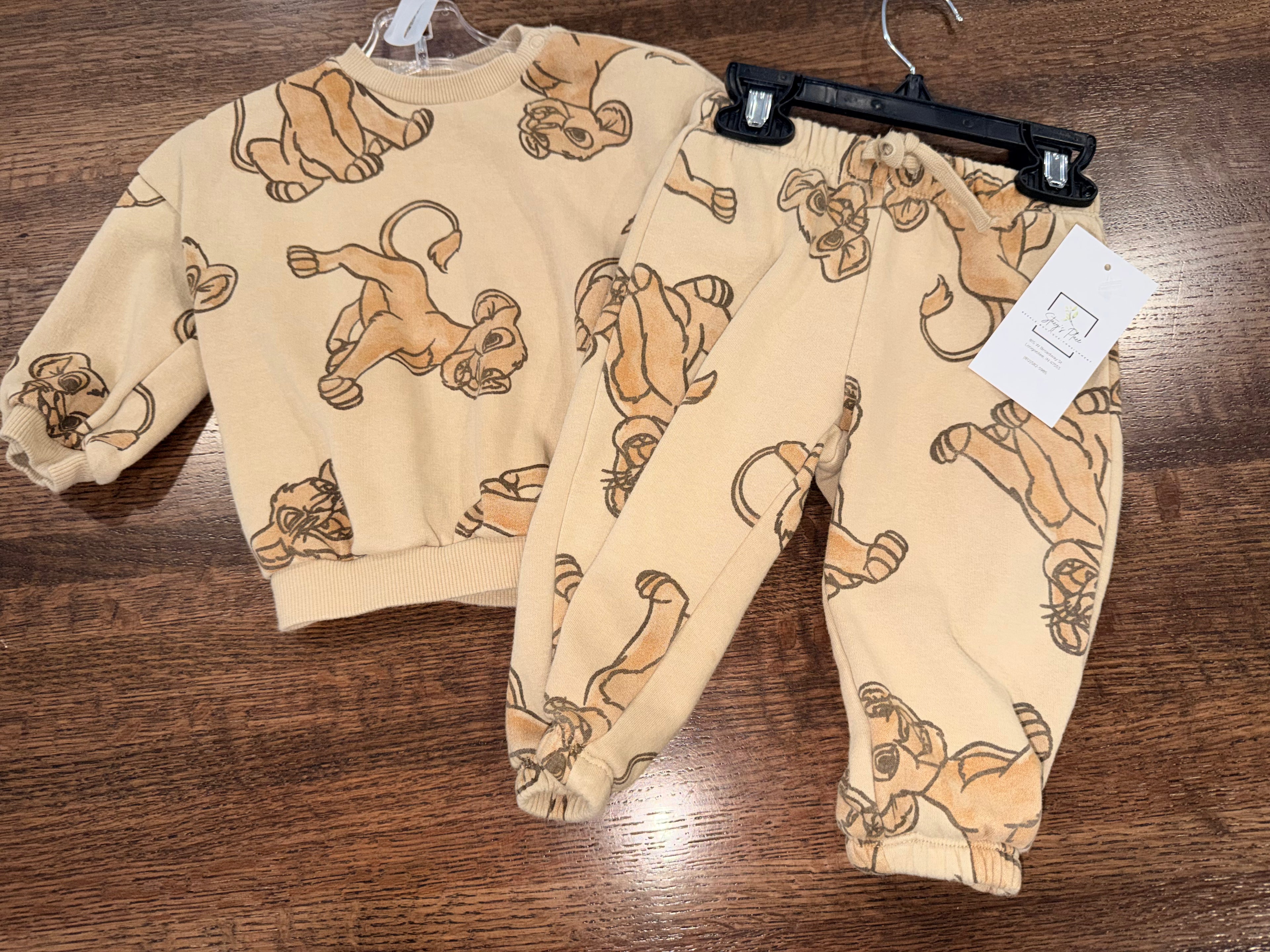 H&M Boys Lion King Simba Jogger Set Size 9 Months