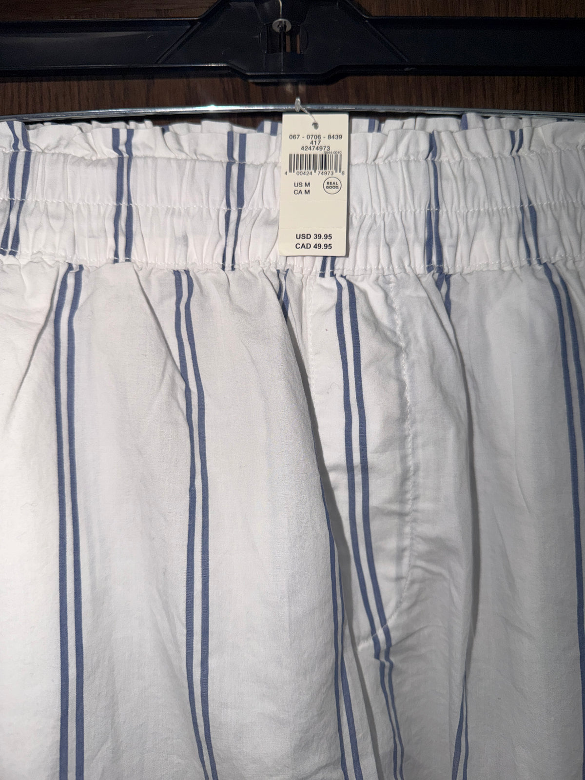 Aerie
Oversized White + Blue Striped Button-Up Matching Shirt & Shorts Set 
Size Medium NWT