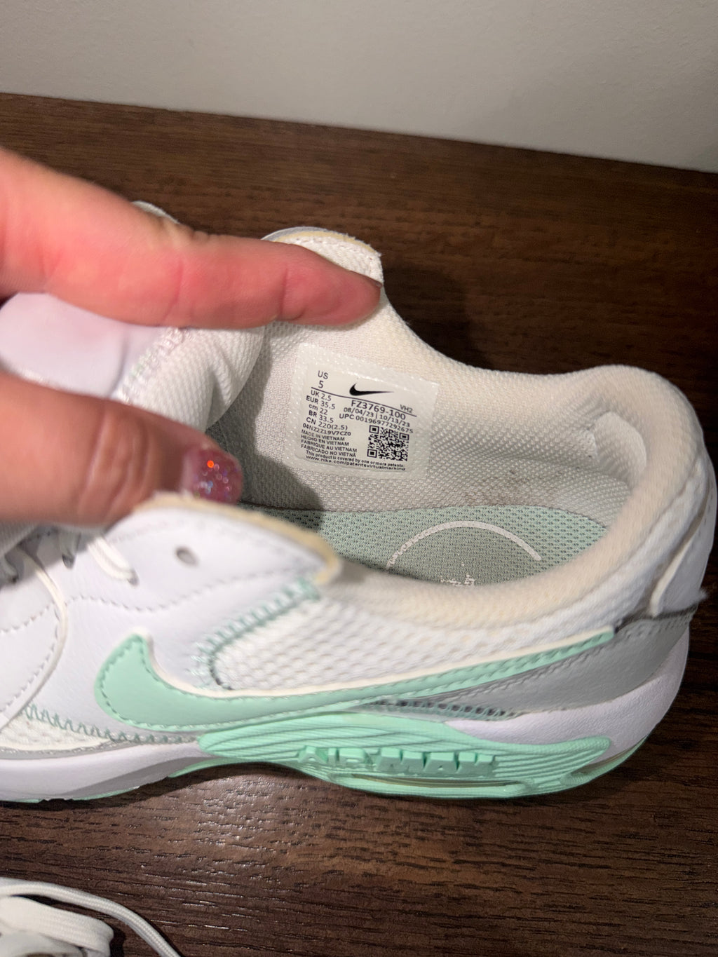 Nike Air Max Excee Women’s Size 5 White Mint Foam Shoes FZ3769-100
