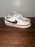 Nike Court Legacy Next Nature Women’s 8.5 White Desert Ochre Black DH3161-100