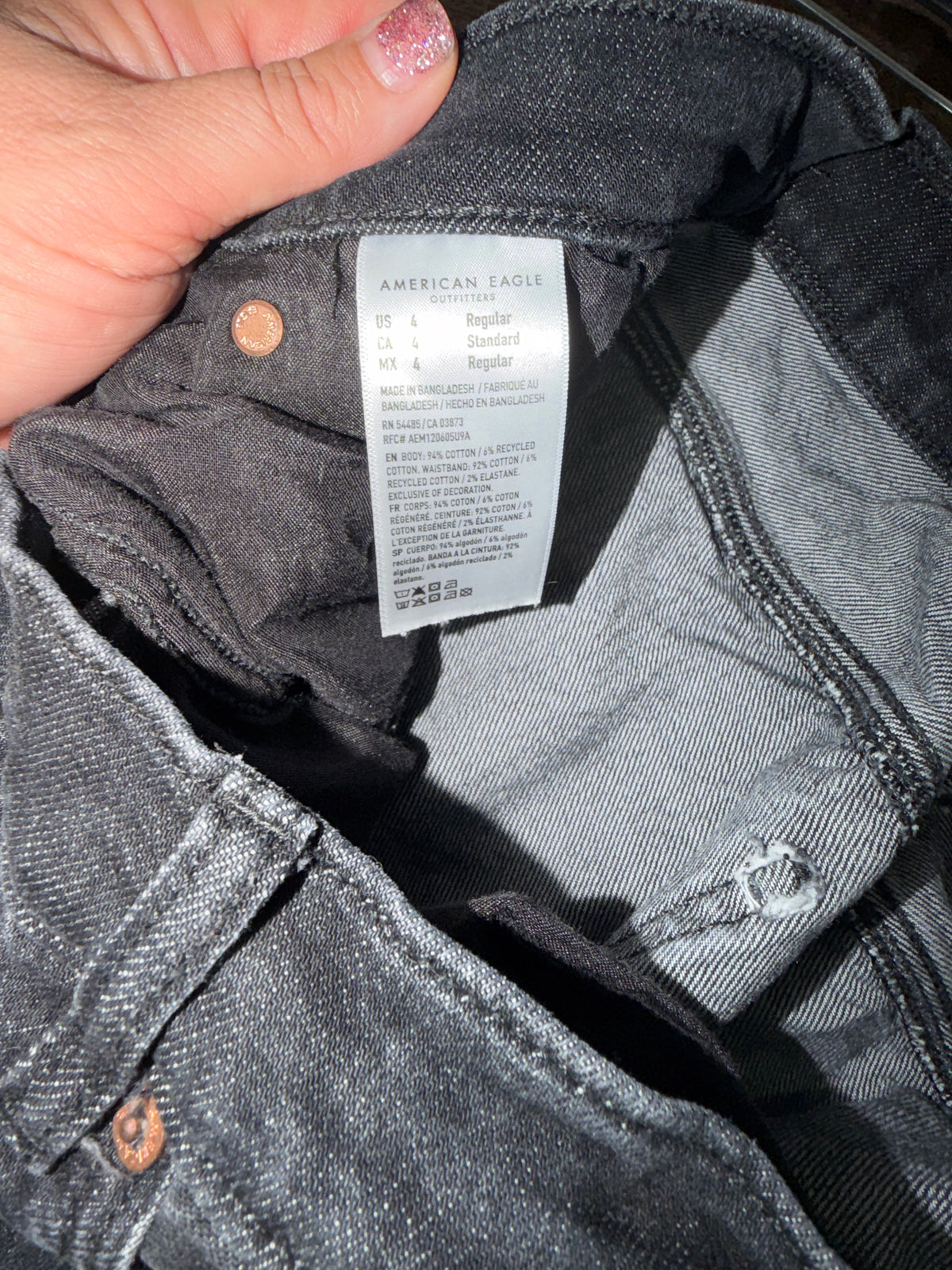 American Eagle Women’s Ex Boyfriend Jeans Size 4 Regular