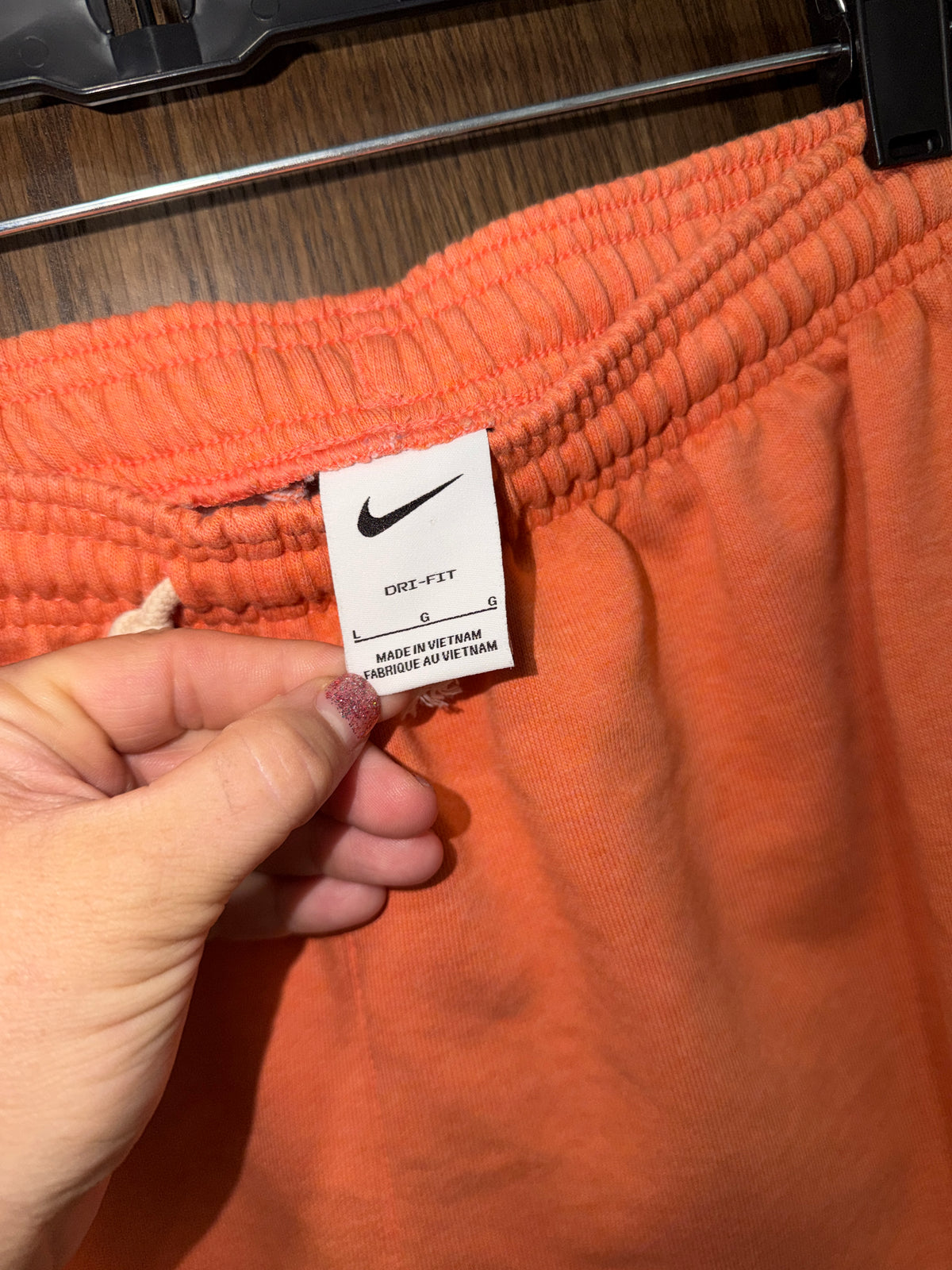 Nike Standard Issue Dri-FIT Fleece Basketball Shorts Men’s Large Orange/Coral