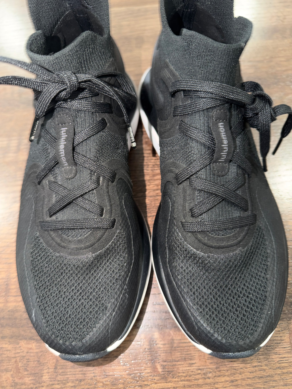 Lululemon Chargefeel Workout Mid 2 Women’s Size 6.5 Black White Anchor Training Shoes