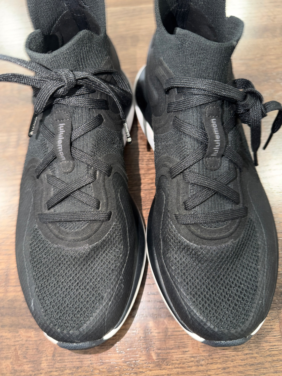 Lululemon Chargefeel Workout Mid 2 Women’s Size 6.5 Black White Anchor Training Shoes