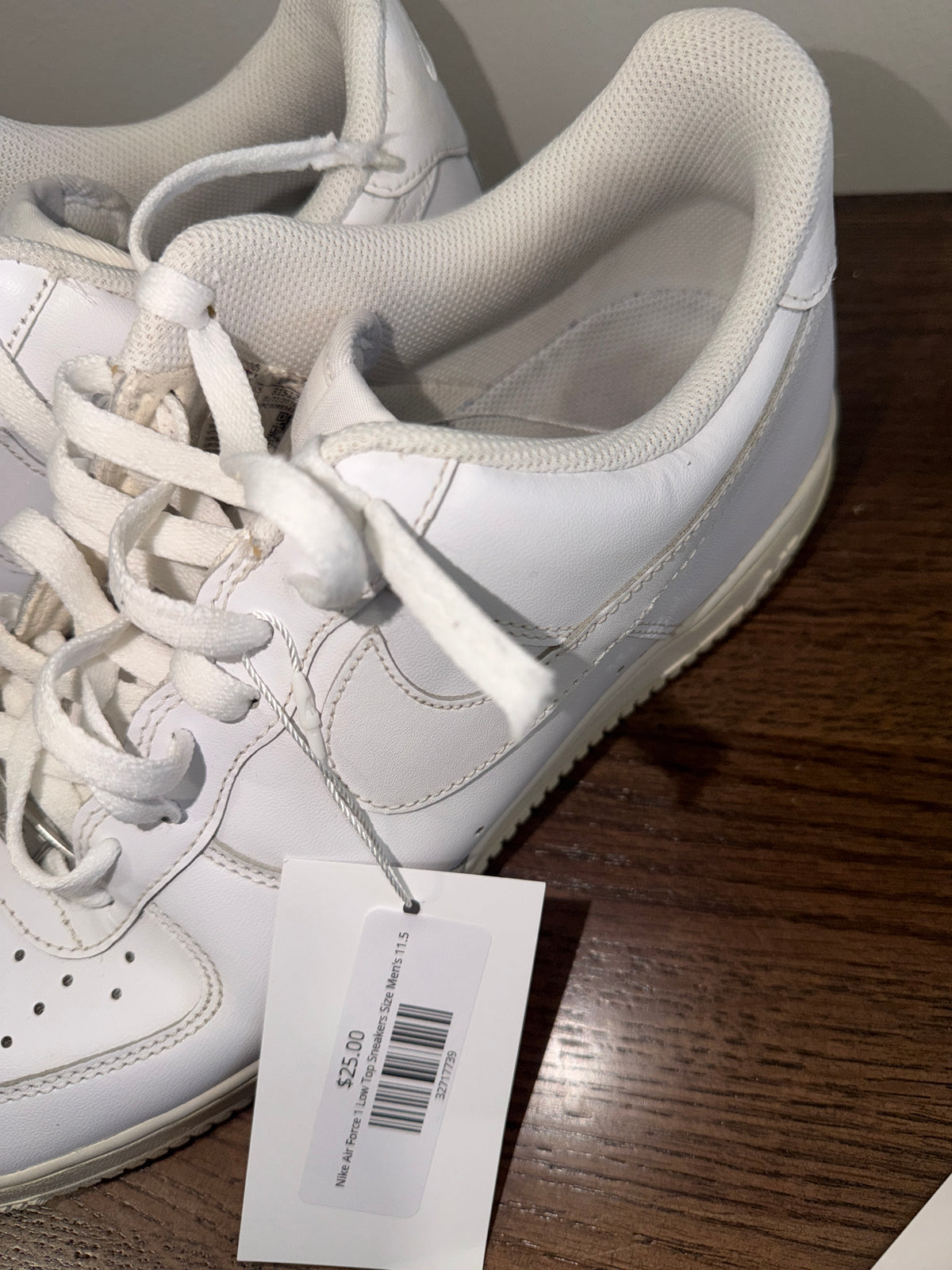 Nike Air Force 1 Low Top Sneakers Size Men’s 11.5