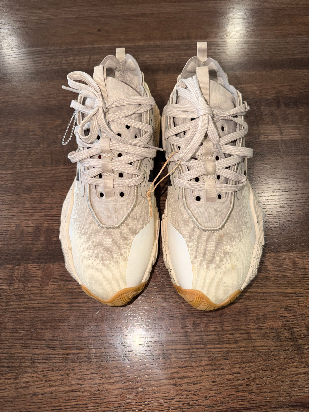 Adidas D.O.N. Issue 5 Donovan Mitchell Basketball Shoes White Gum Size 5