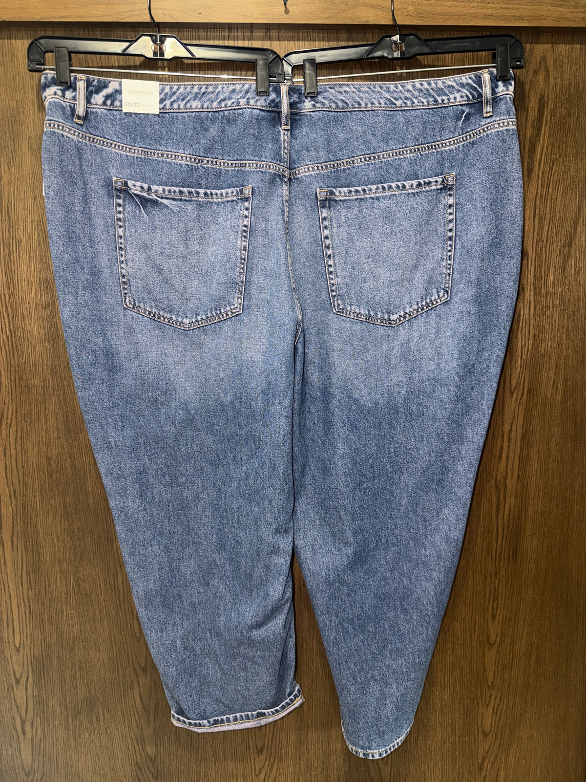 Women’s Lane Bryant Midrise Boyfriend Jean NWT Size 30