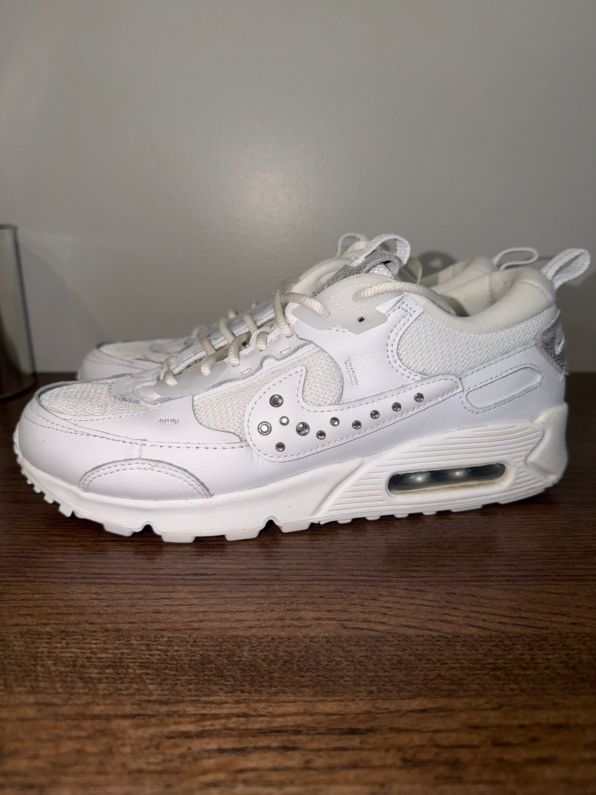 Nike Air Max 90 Futura Studded Swoosh White Silver Women’s Size 8.5 FQ8888-100