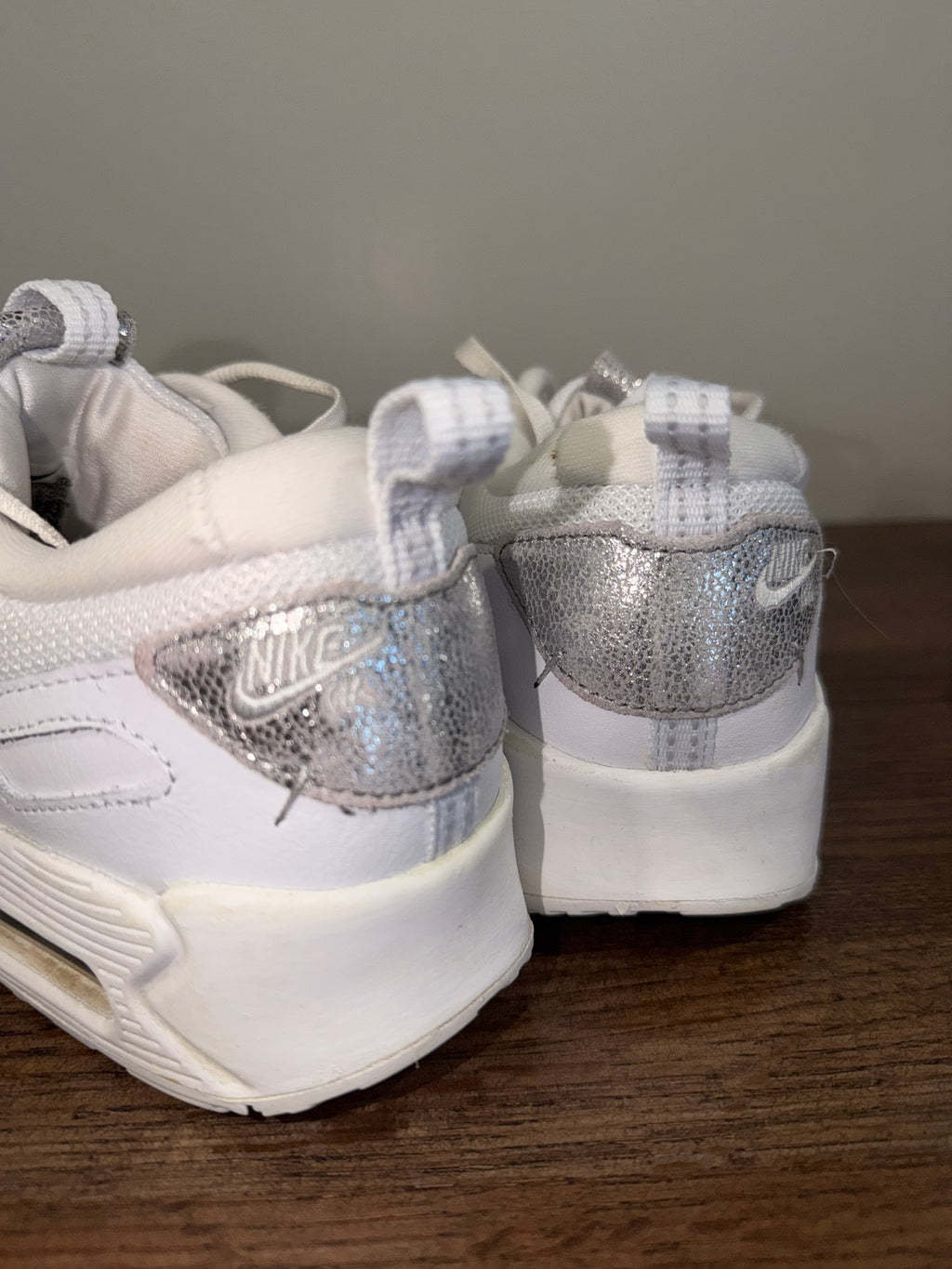 Nike Air Max 90 Futura Studded Swoosh White Silver Women’s Size 8.5 FQ8888-100