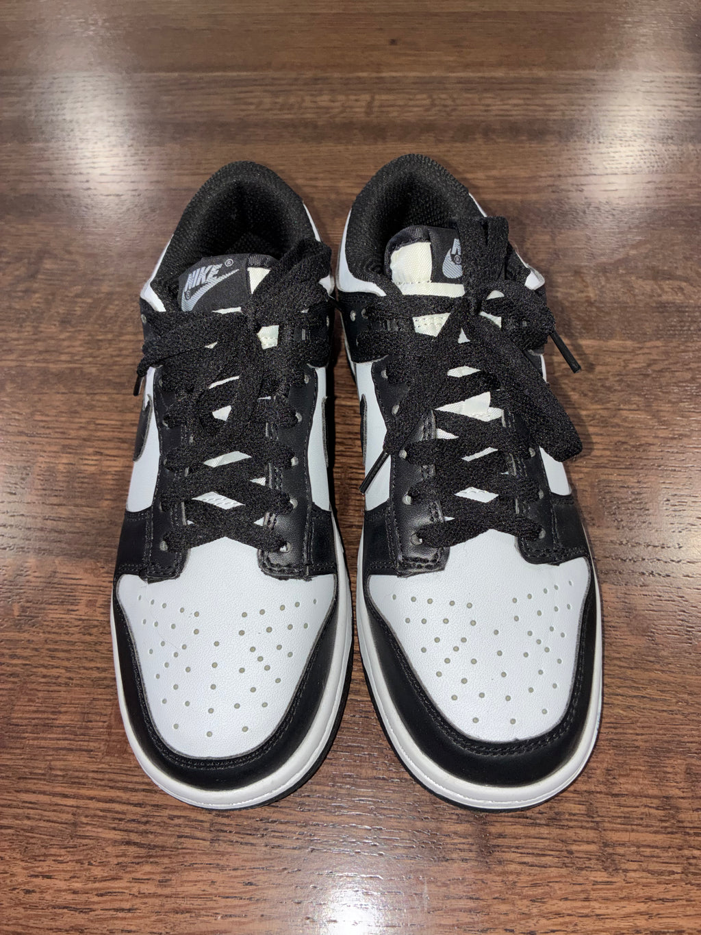 Nike Women’s Panda Dunks Low Size 6.5