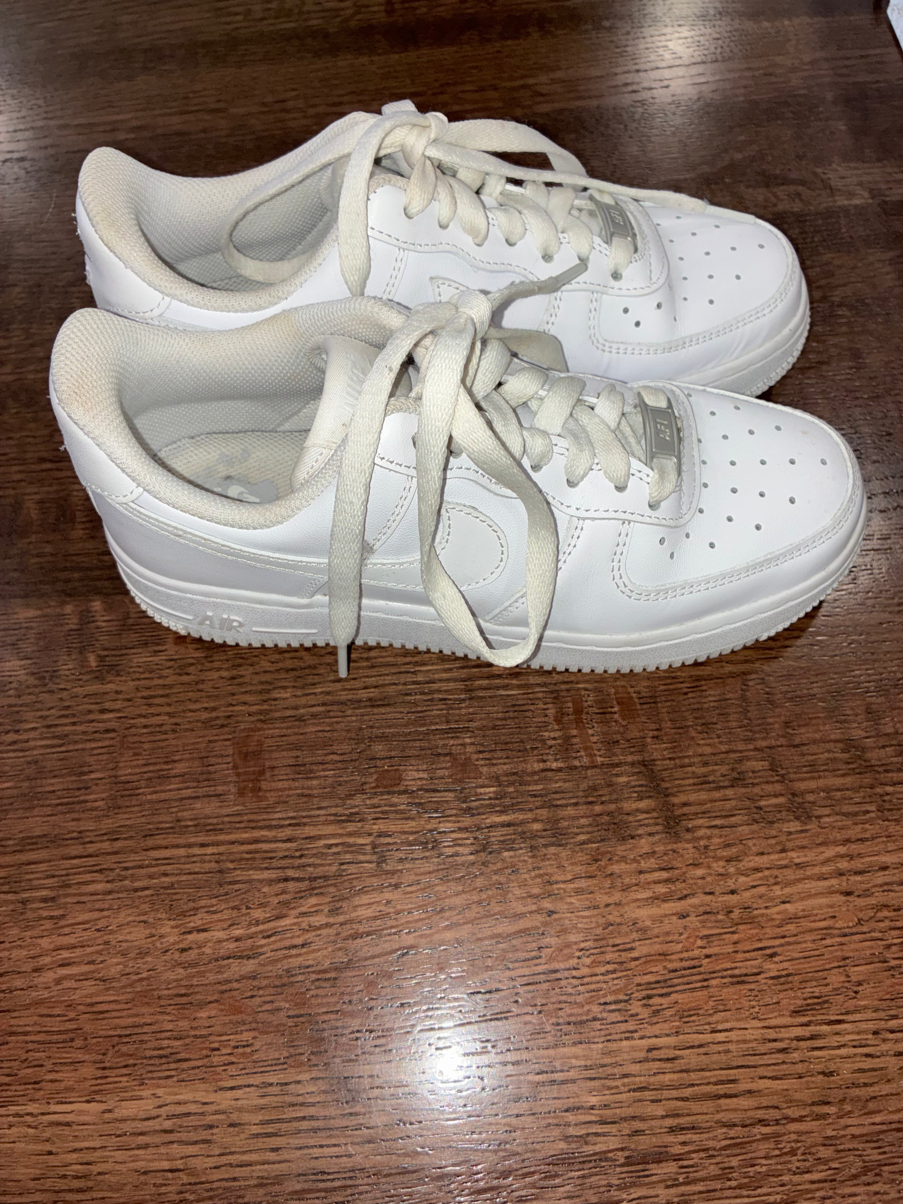 Nike Air Force 1 '07 Women’s Size 6