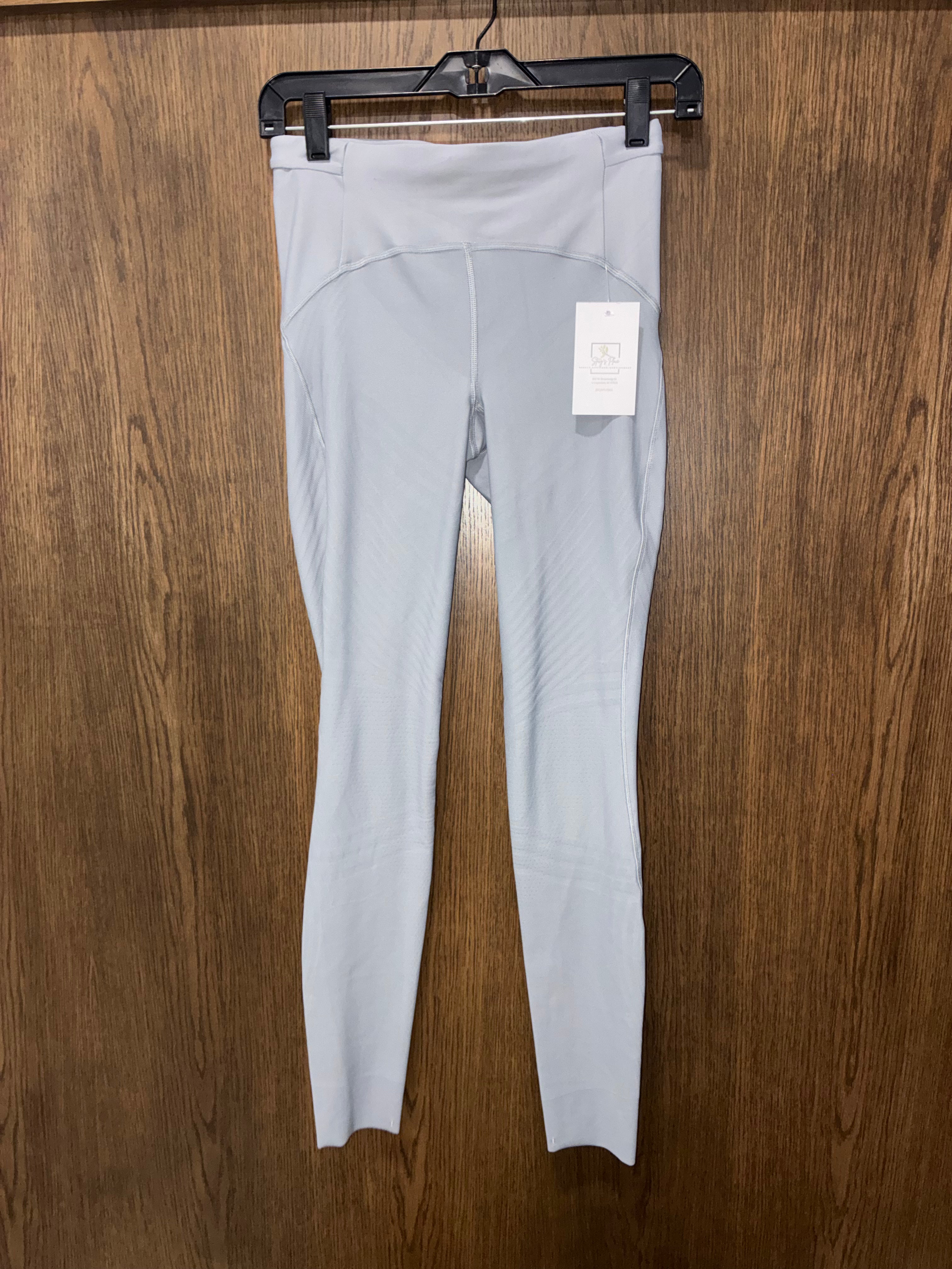 Lululemon SenseKnit High-Rise
Running Tight 28"
Rhino Grey Size 6