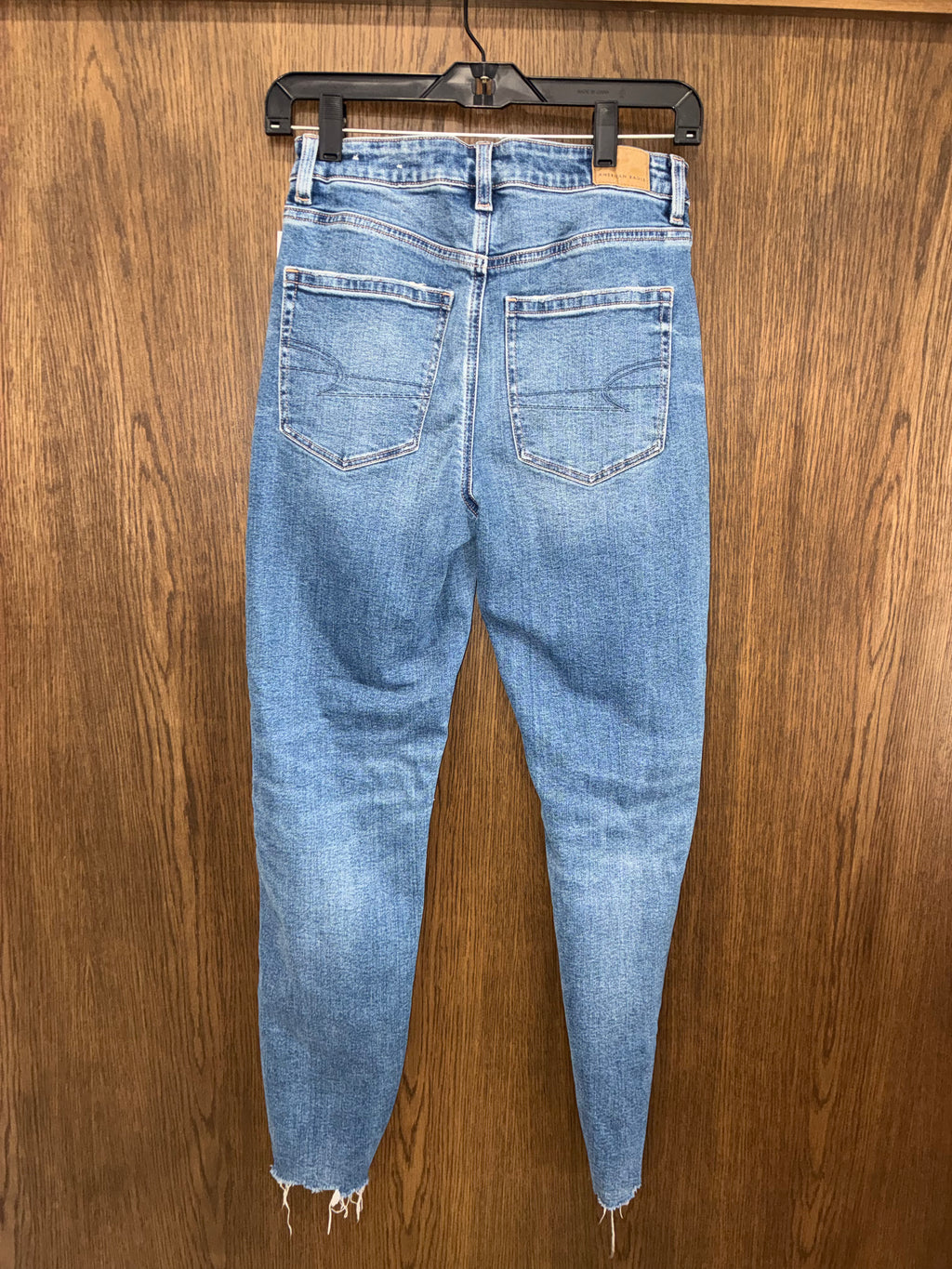 American Eagle Women’s Mom Jeans 2 Regular