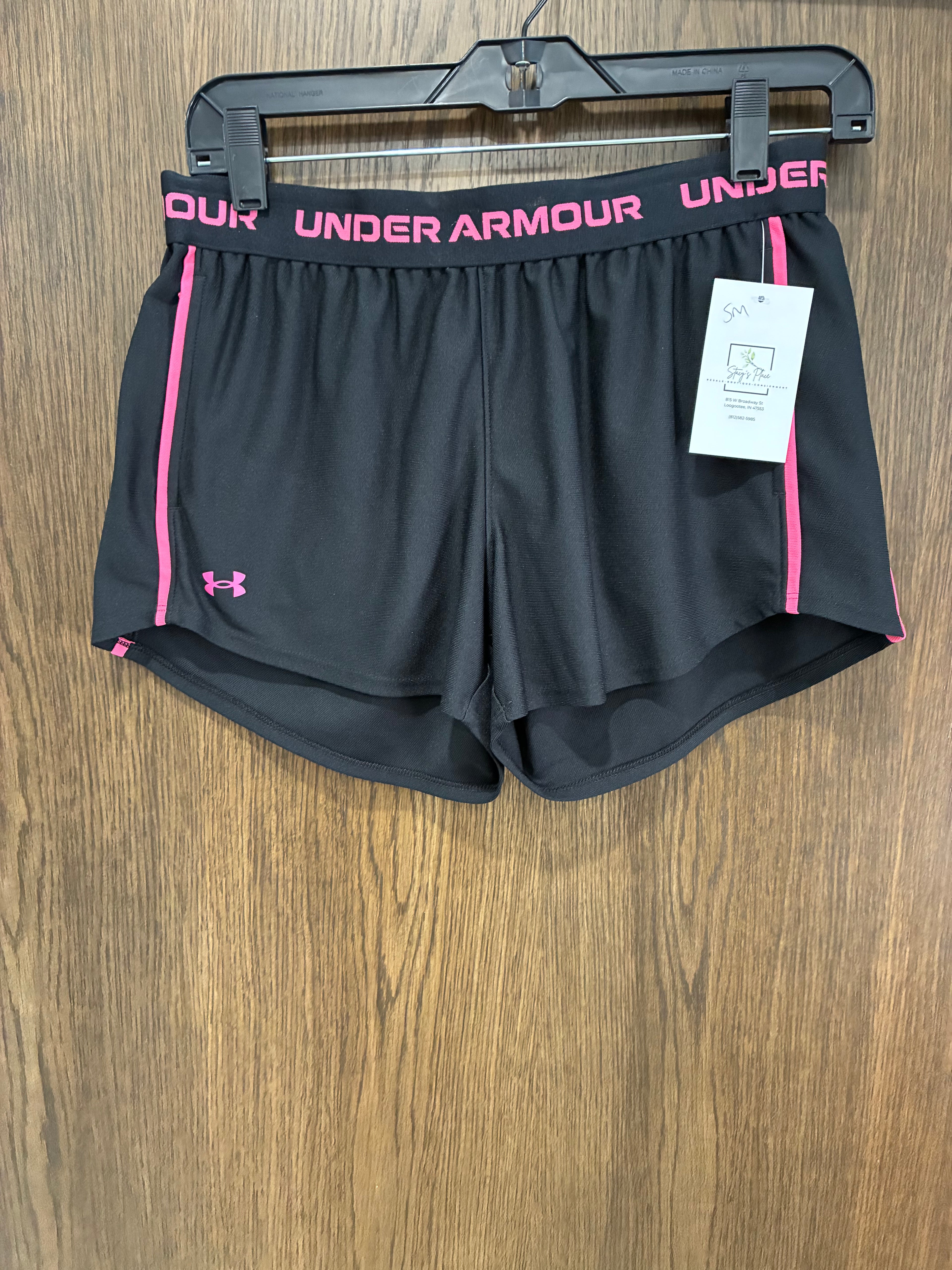Under Armour Women’s Play Up Shorts Small