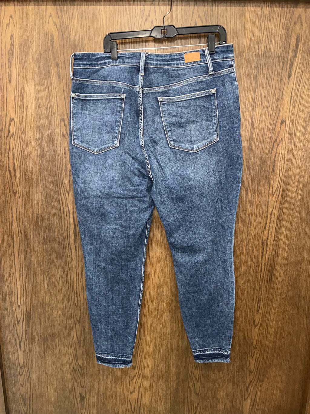KanCan Women’s Skinny High Waist Jeans Size 20