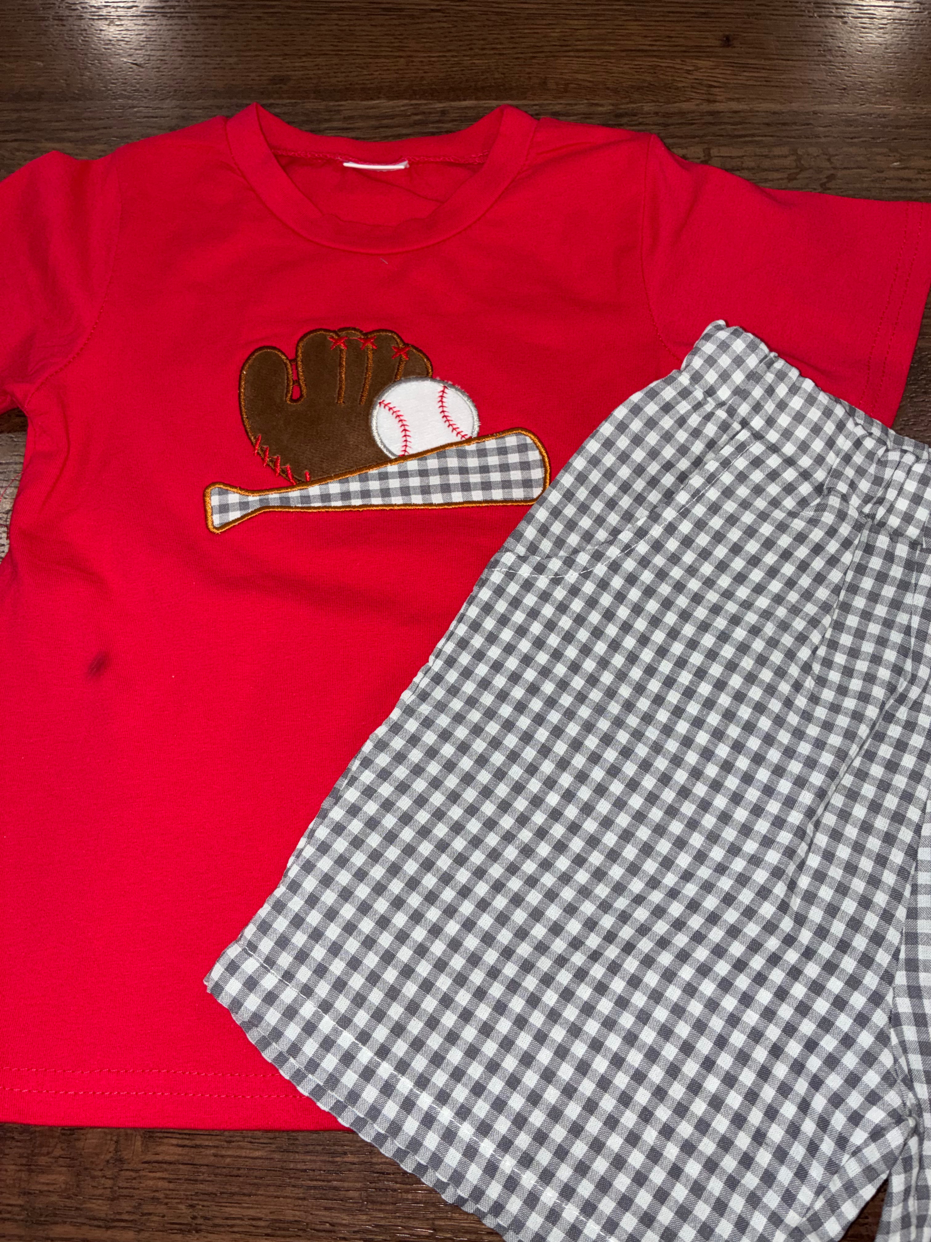 Baseball  Appliqué T-Shirt & Gingham Plaid Shorts  New 3/4 3T 4T