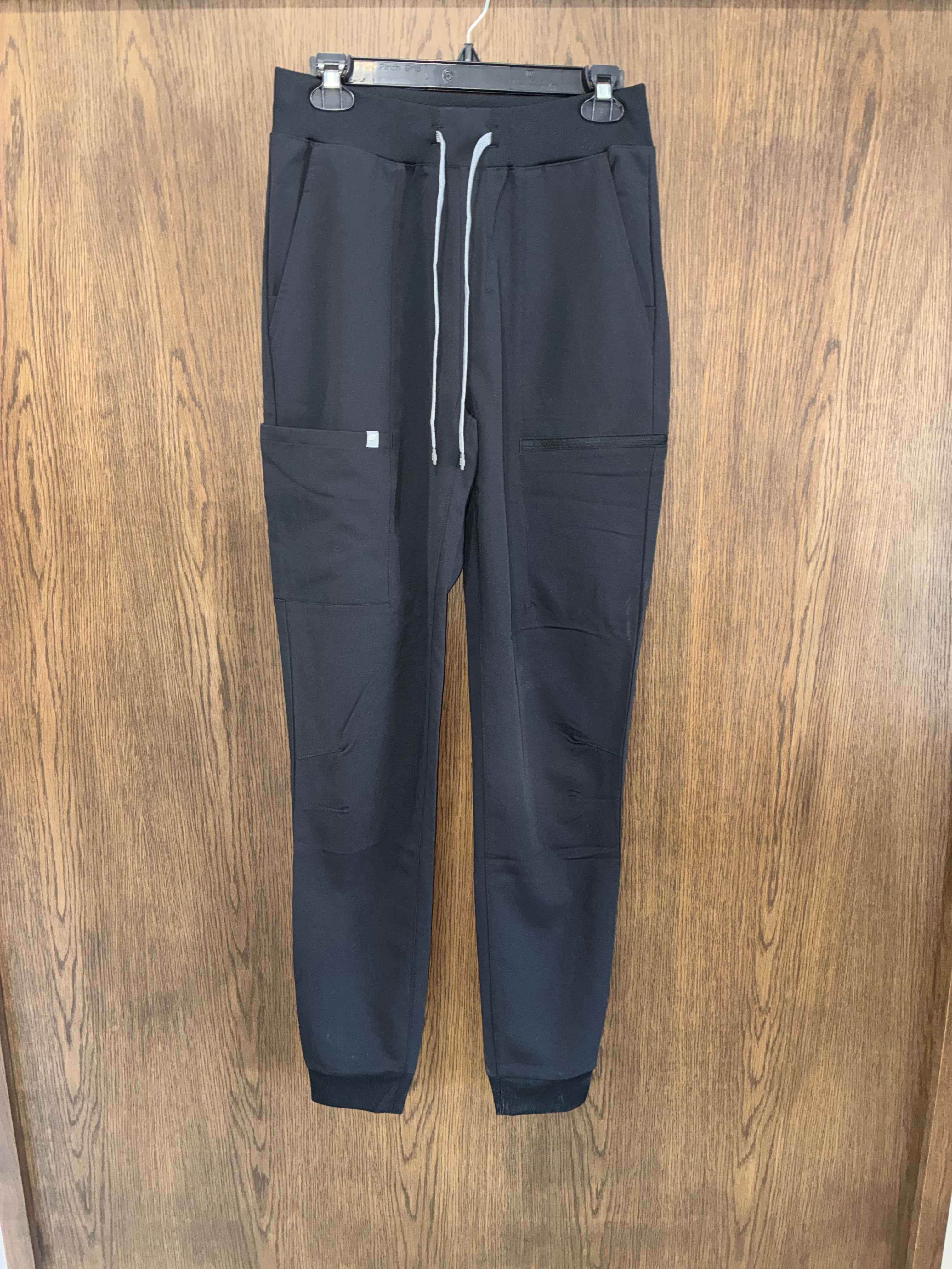 Fabletics  Women’s Jogger Scrub Pants Size Small Regular NWOT