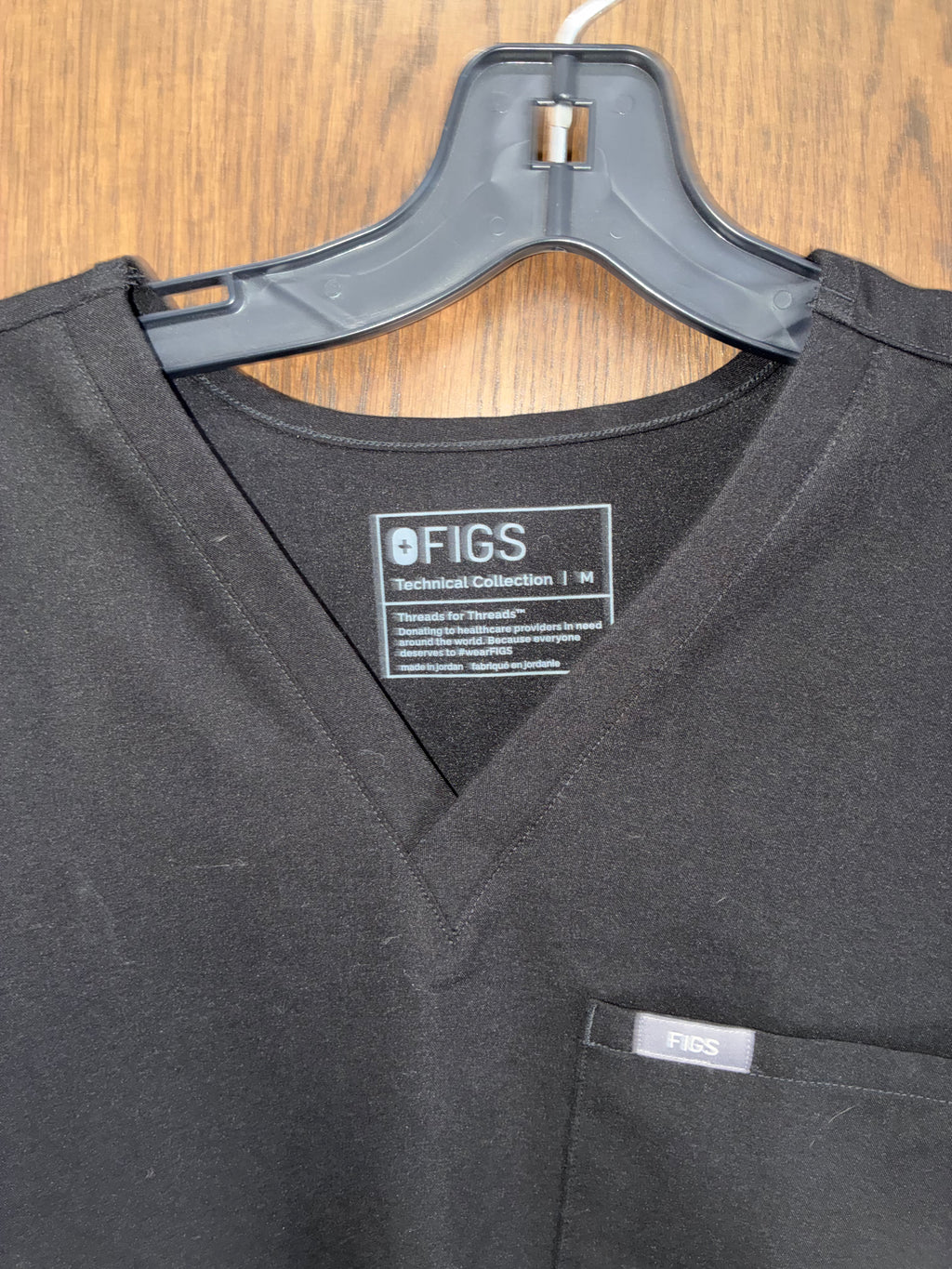 Fabletics Women’s Catalina Scrub Top Size Medium  Regular NWT