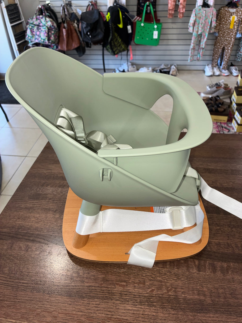 Lalo The Booster Seat