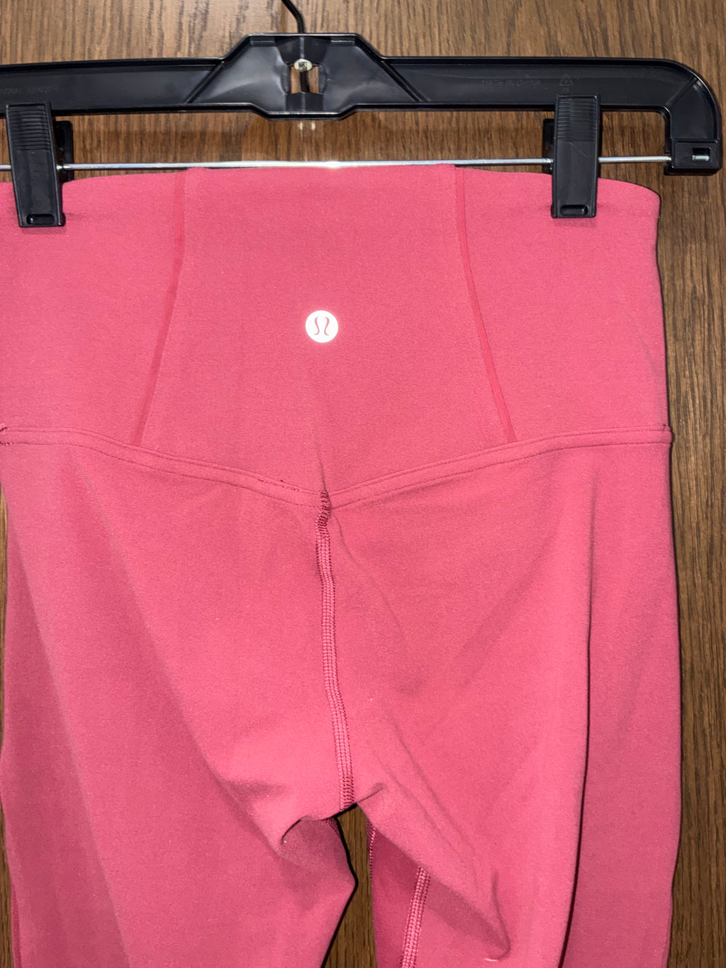 Lululemon Women’s Fast Free Cool Non-Reflective Size 4 25” Inseam
