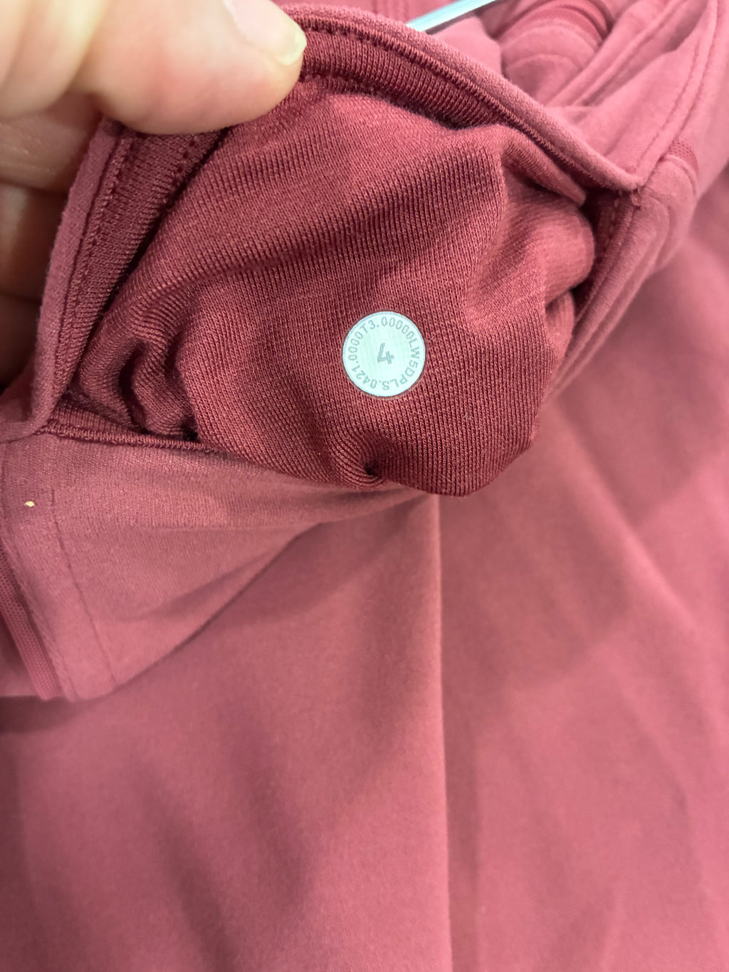 Lululemon Women’s Fast Free Cool Non-Reflective Size 4 25” Inseam