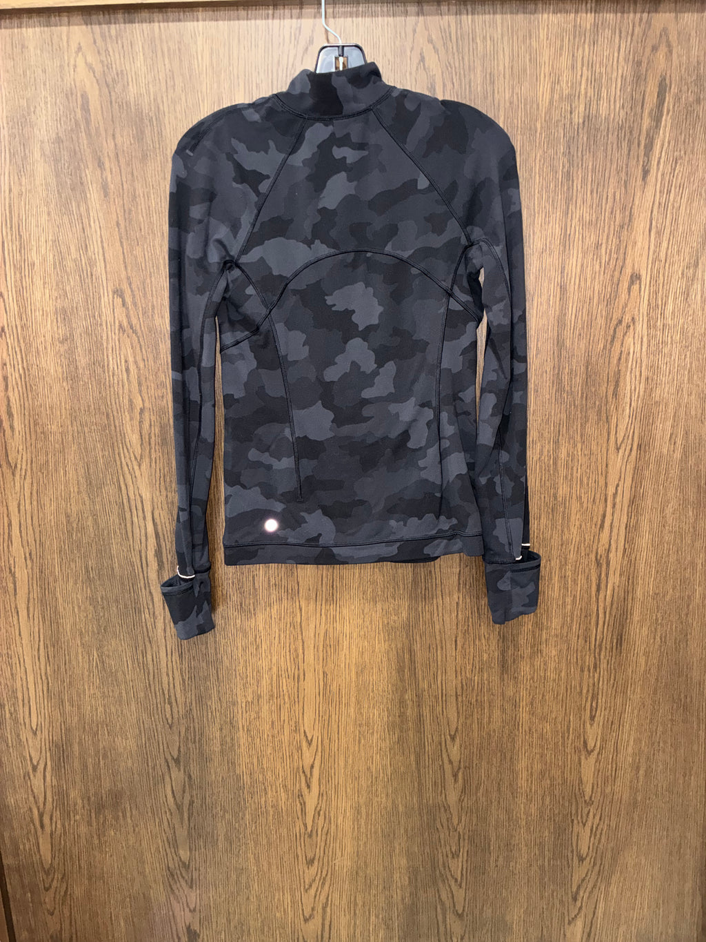 Lululemon Define Jacket
Nulu Camo Size 6