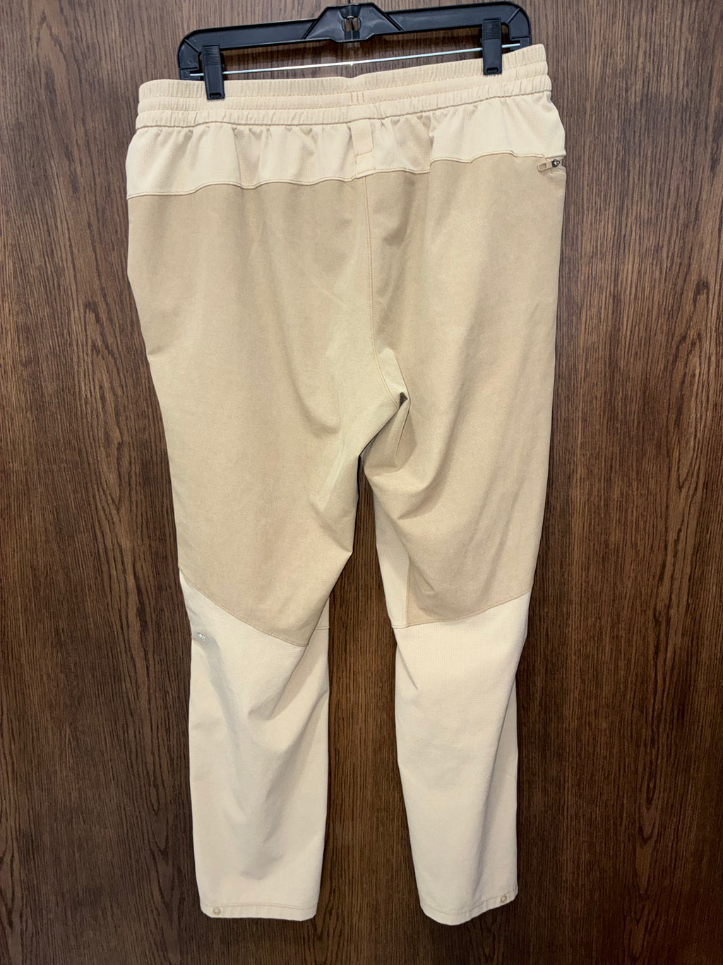 Lululemon Men’s License to Train Pants Size XL 30” Inseam Like New
