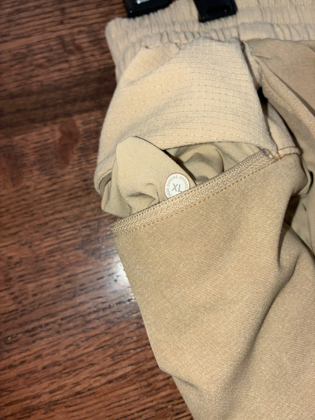 Lululemon Men’s License to Train Pants Size XL 30” Inseam Like New