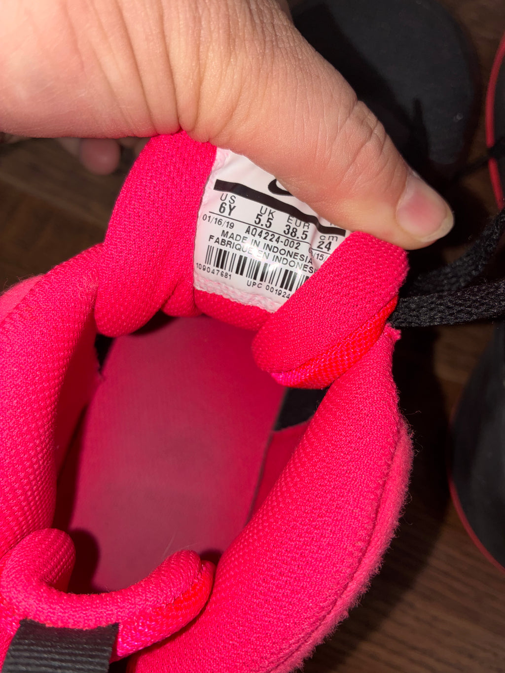 Nike Girls Pink & Black Basketball Shoes Size 7Y