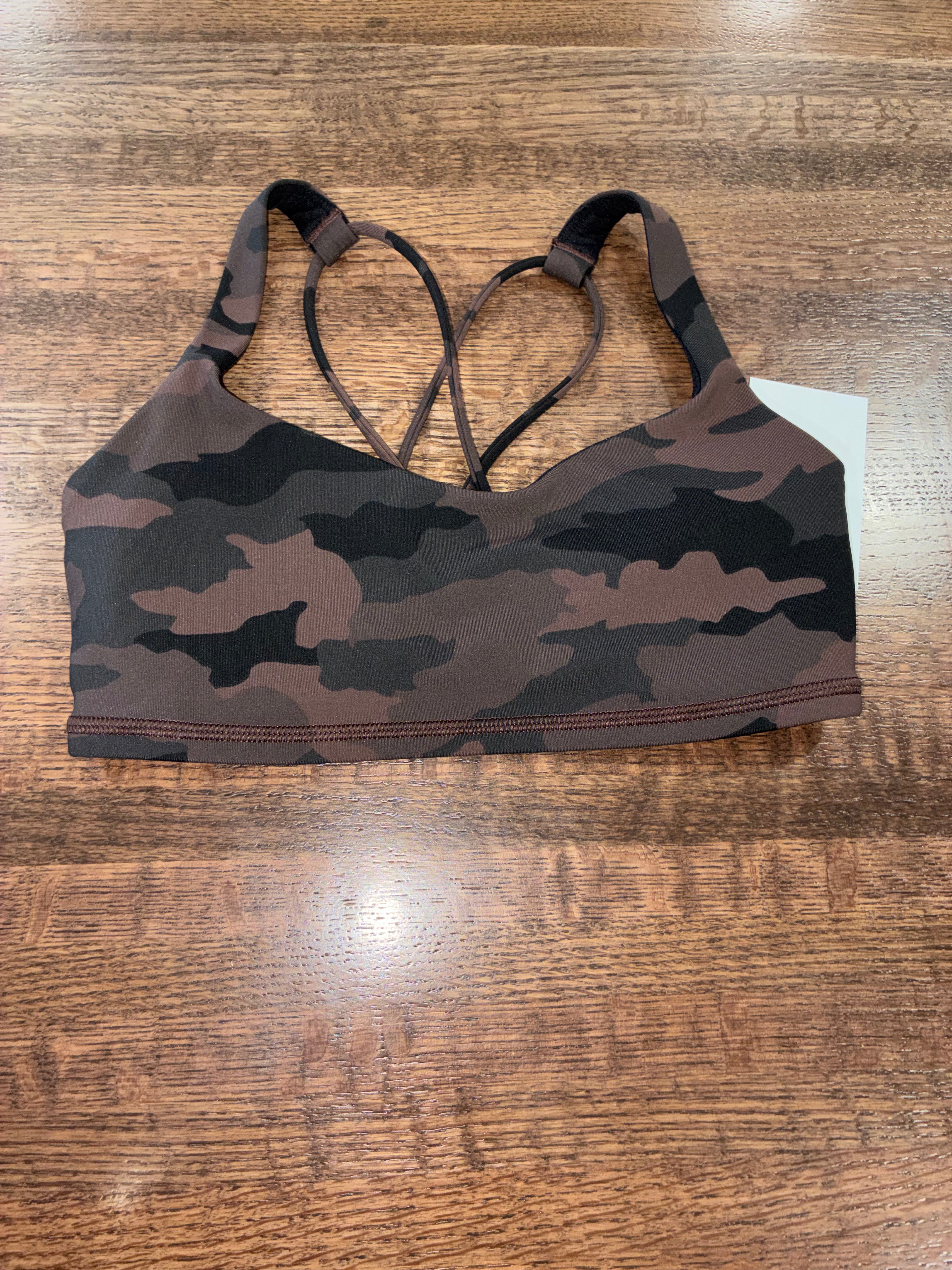 Lululemon Women’s Energy Strappy Sports Bra Size 4 Heritage 365 Camo Brown Earth Multi ••• looks small like a 00